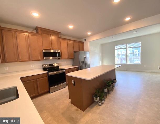 BRADLEY SQUARE - Residential