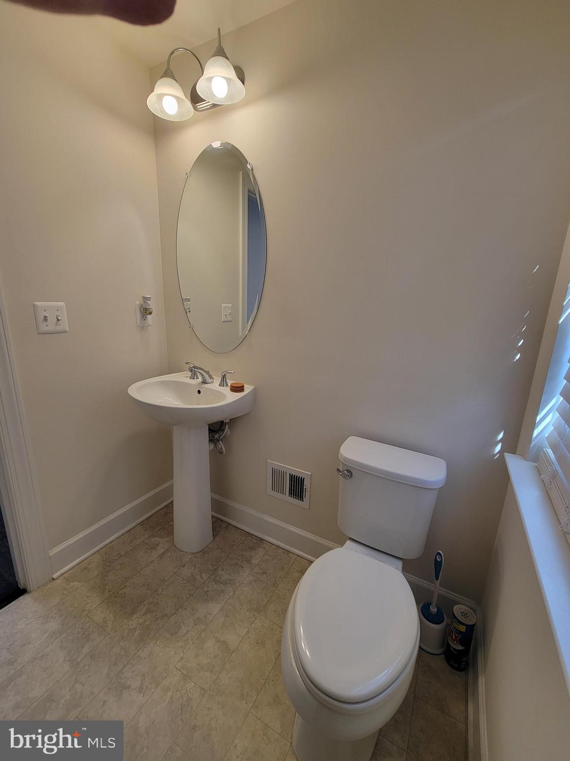 BRADLEY SQUARE - Residential