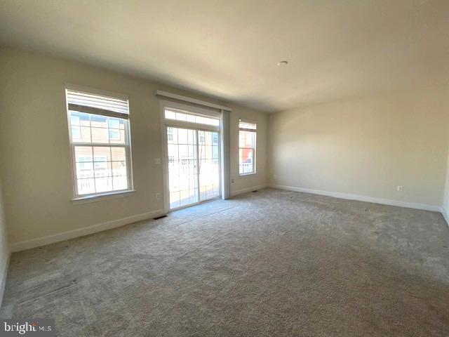 BRADLEY SQUARE - Residential