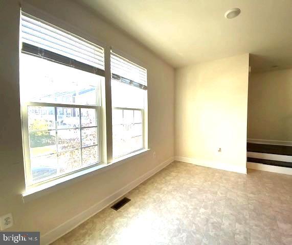 BRADLEY SQUARE - Residential