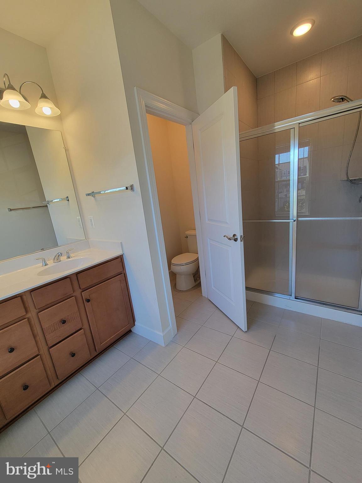 BRADLEY SQUARE - Residential