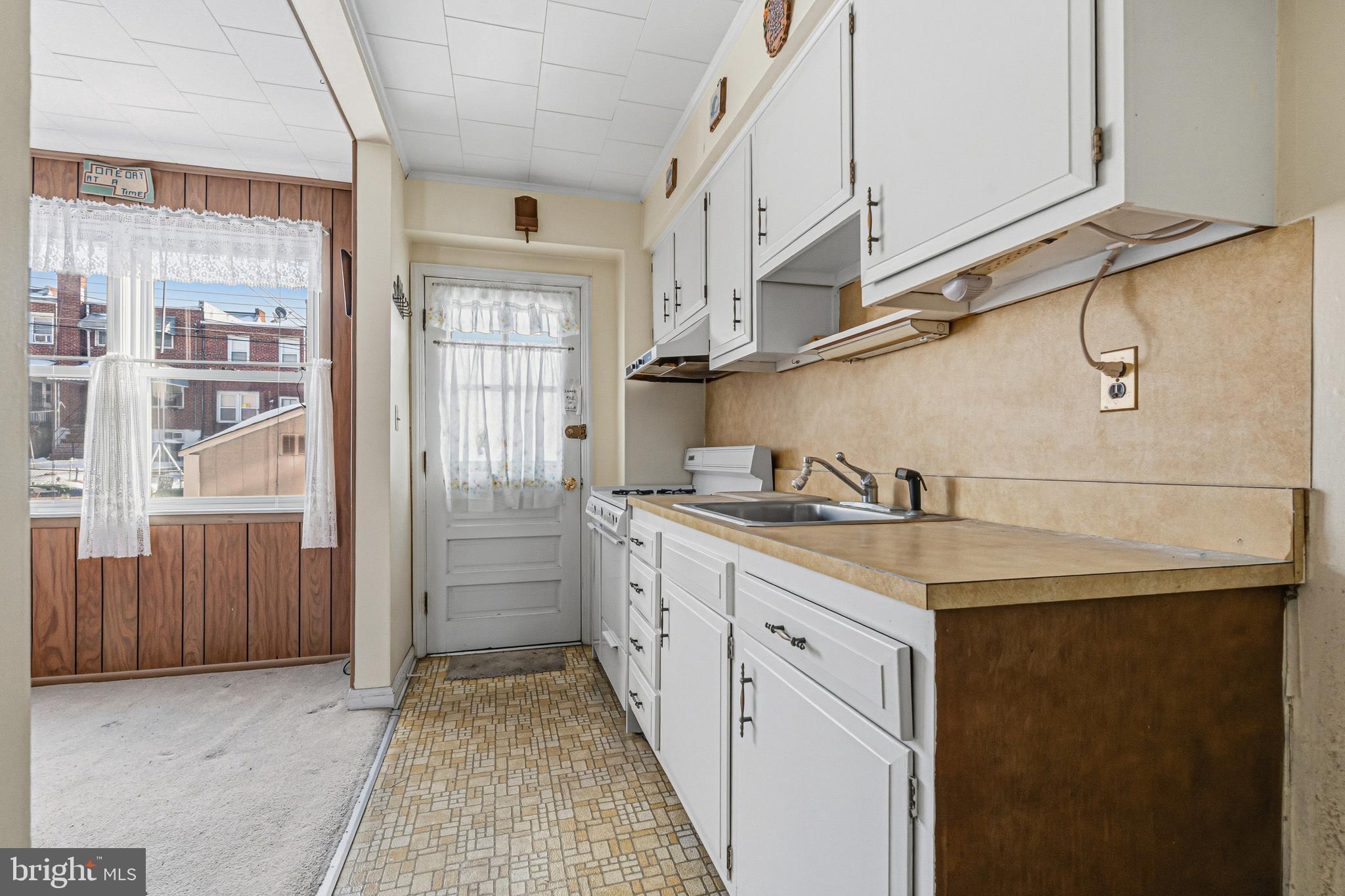 EASTWOOD - Residential