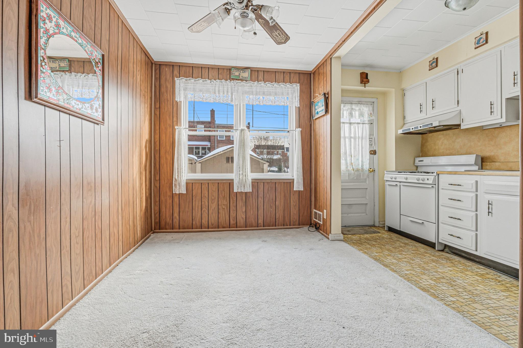 EASTWOOD - Residential