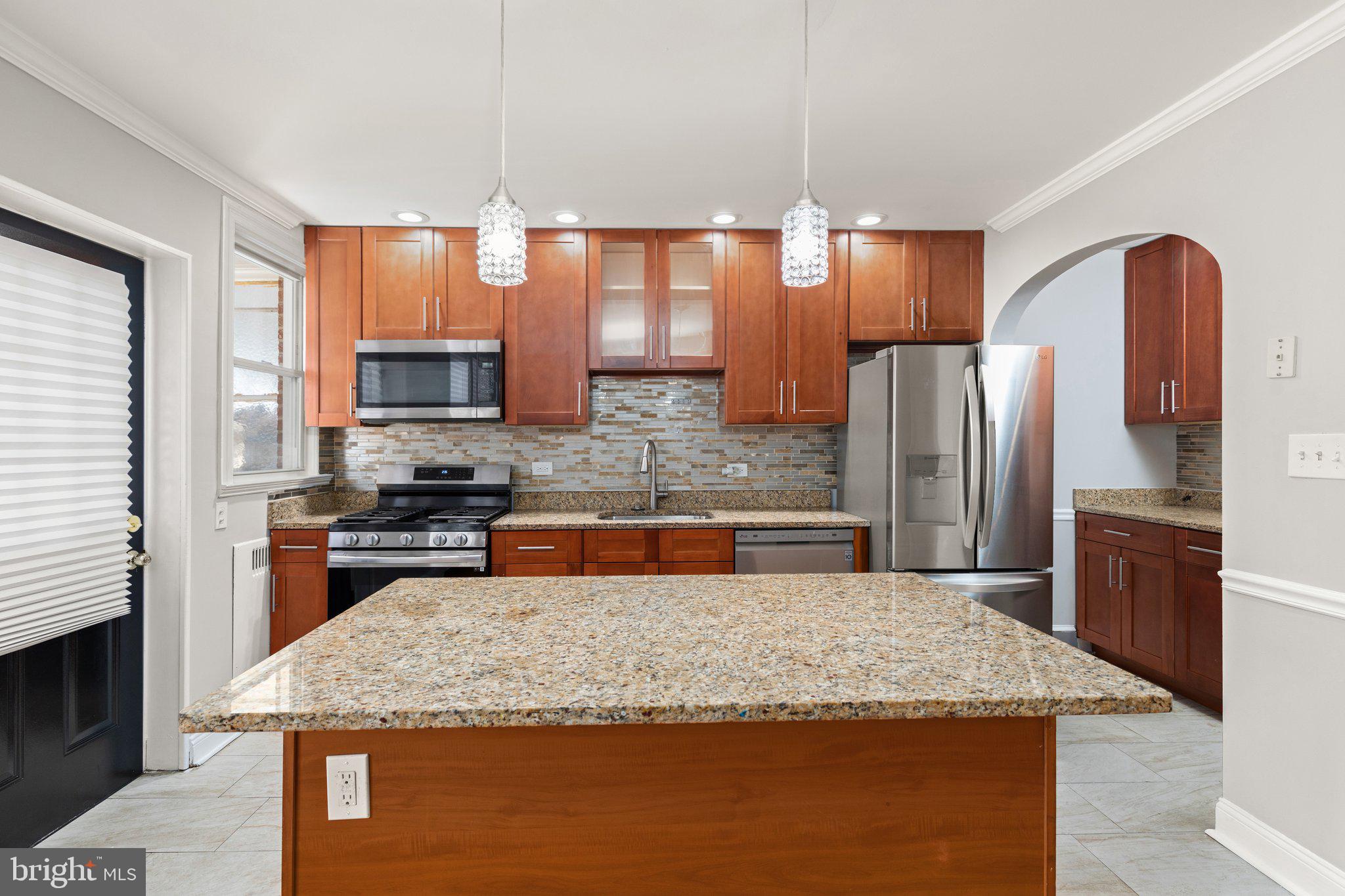 OAKLEE VILLAGE - Residential