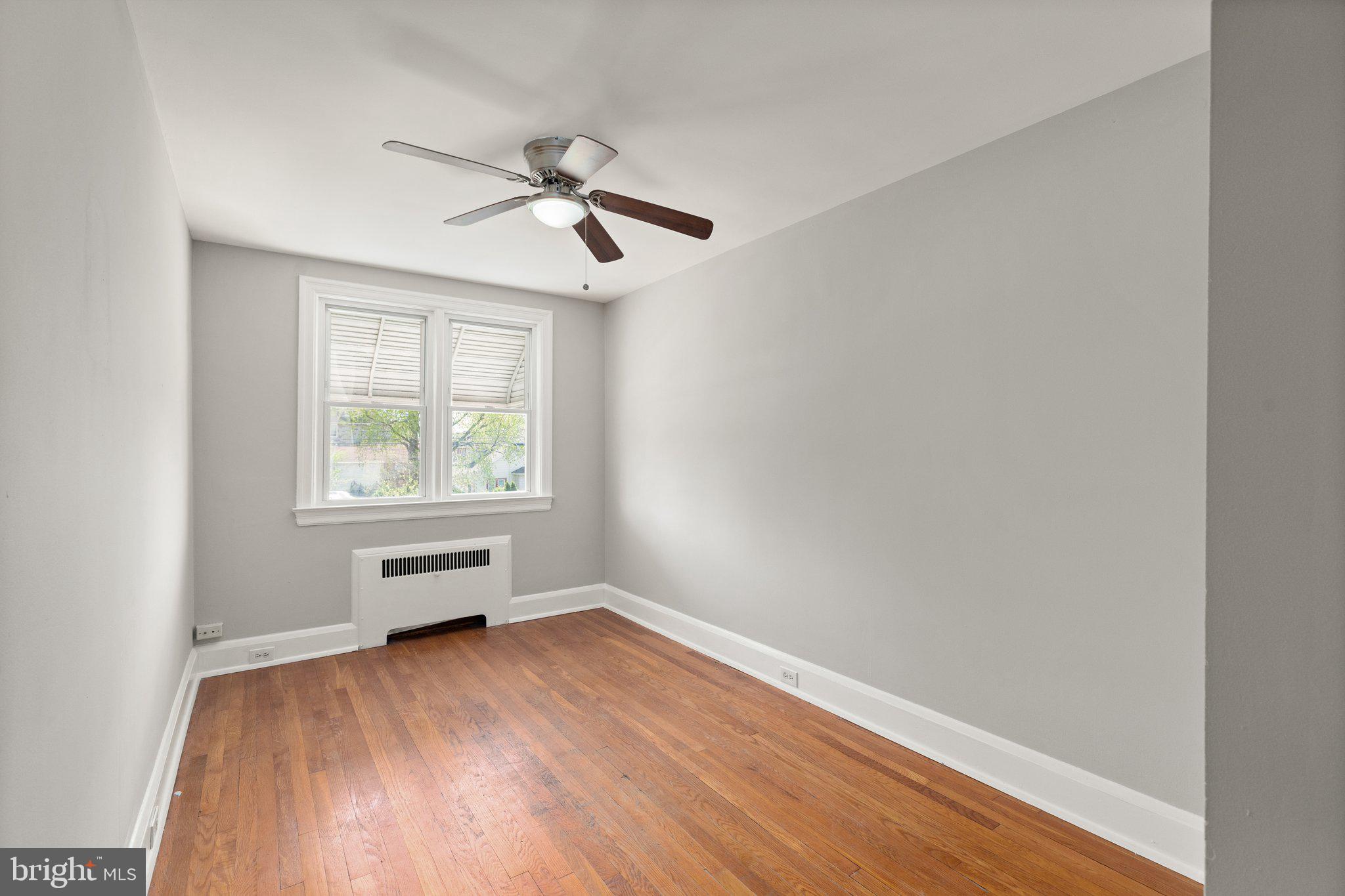 OAKLEE VILLAGE - Residential