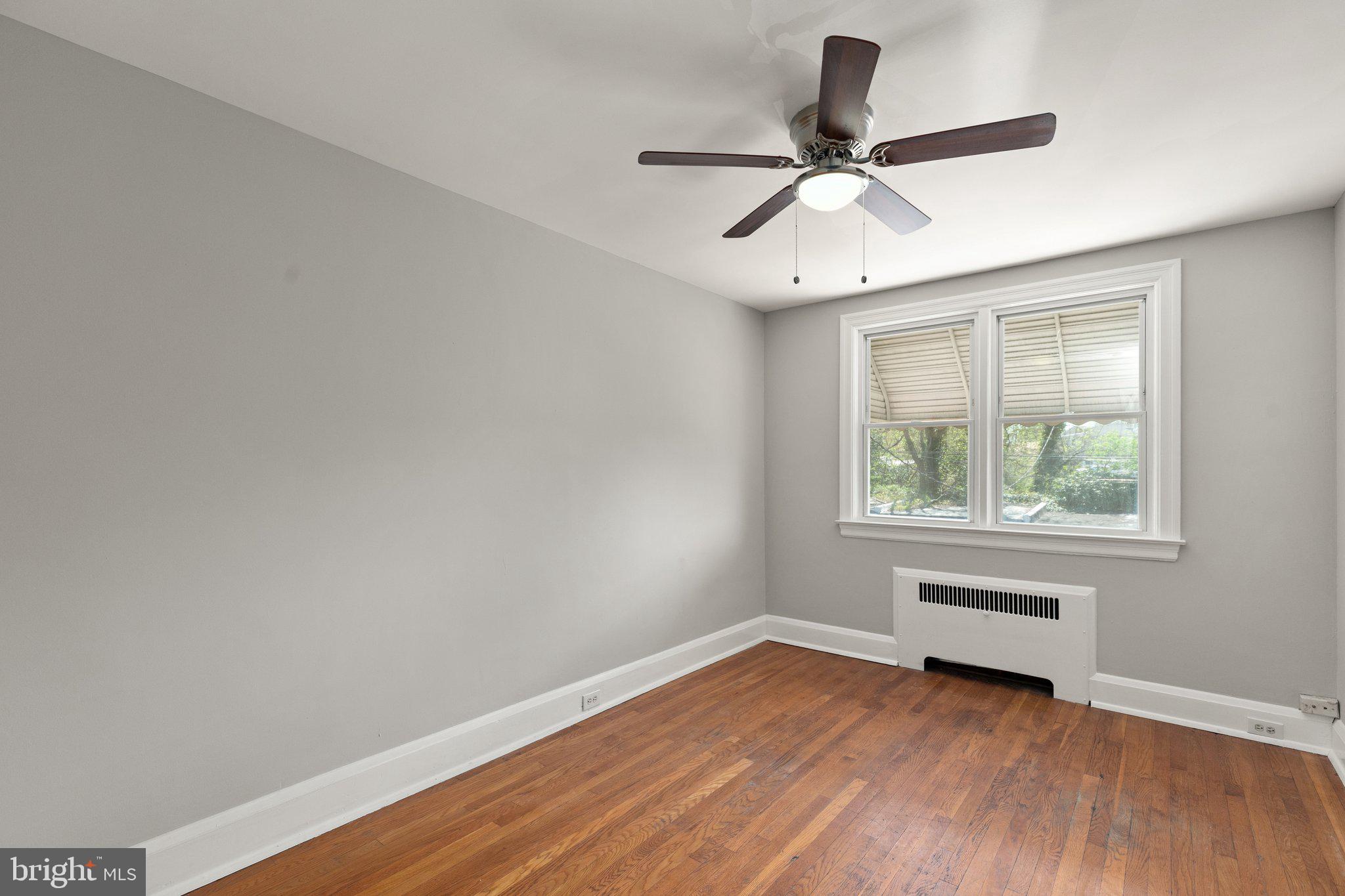 OAKLEE VILLAGE - Residential