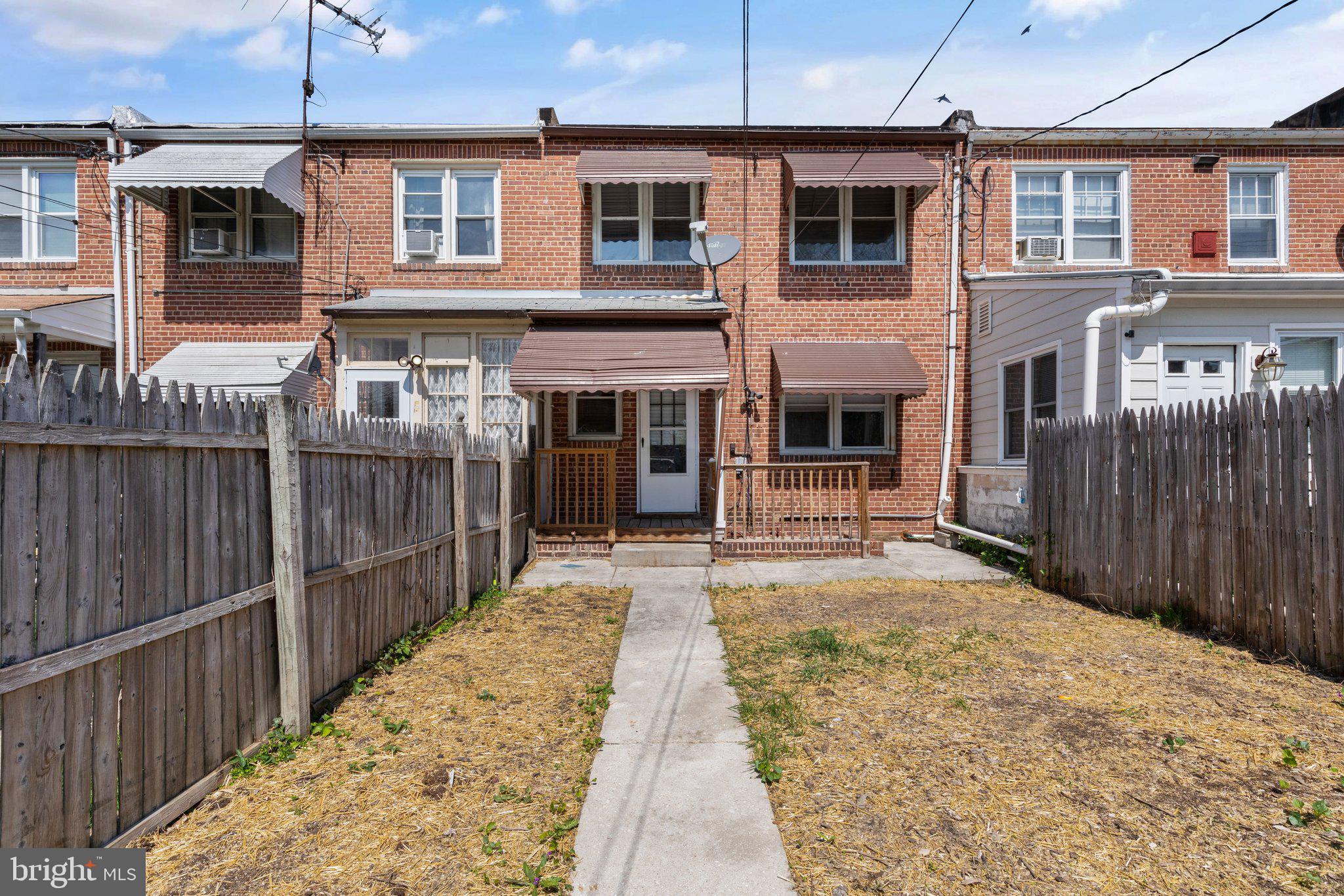 OAKLEE VILLAGE - Residential