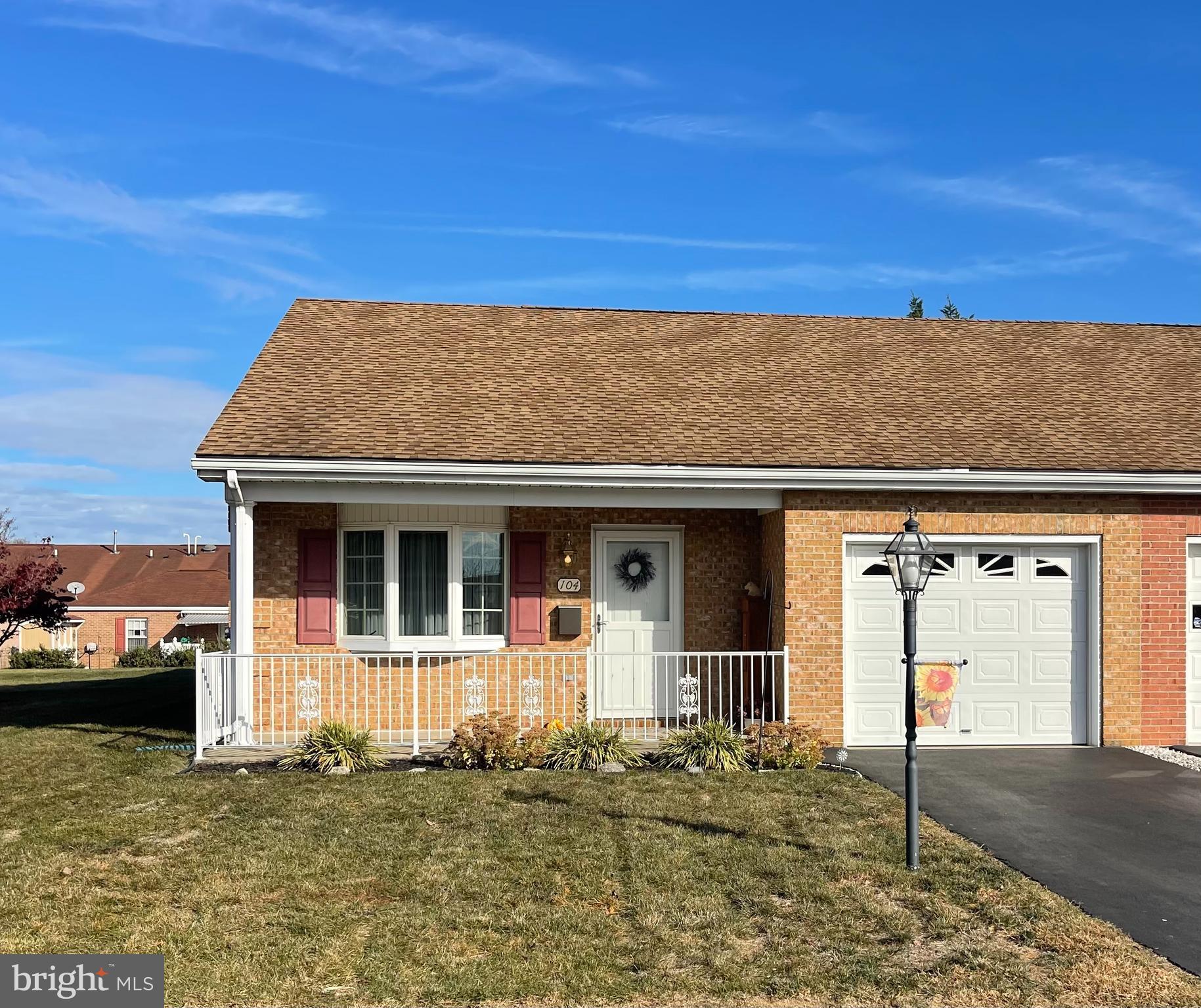 **Highest and Best offers due by 11/12/24 at 5pm**
This charming all-brick end unit townhome features 2 bedrooms and 2 full bathrooms, offering convenient one-level living. The home has been meticulously cared for. It includes an attached one-car garage and a shed for extra storage. Enjoy an iced tea on the front porch or spend your time on the rear patio. The property is situated on a corner lot at the end of a cul-de-sac. The community offers rental space for your RV, boat, trailer, etc. The spacious yard provides ample outdoor space, perfect for relaxation or entertaining. Conveniently located near shopping, restaurants and commuter routes.