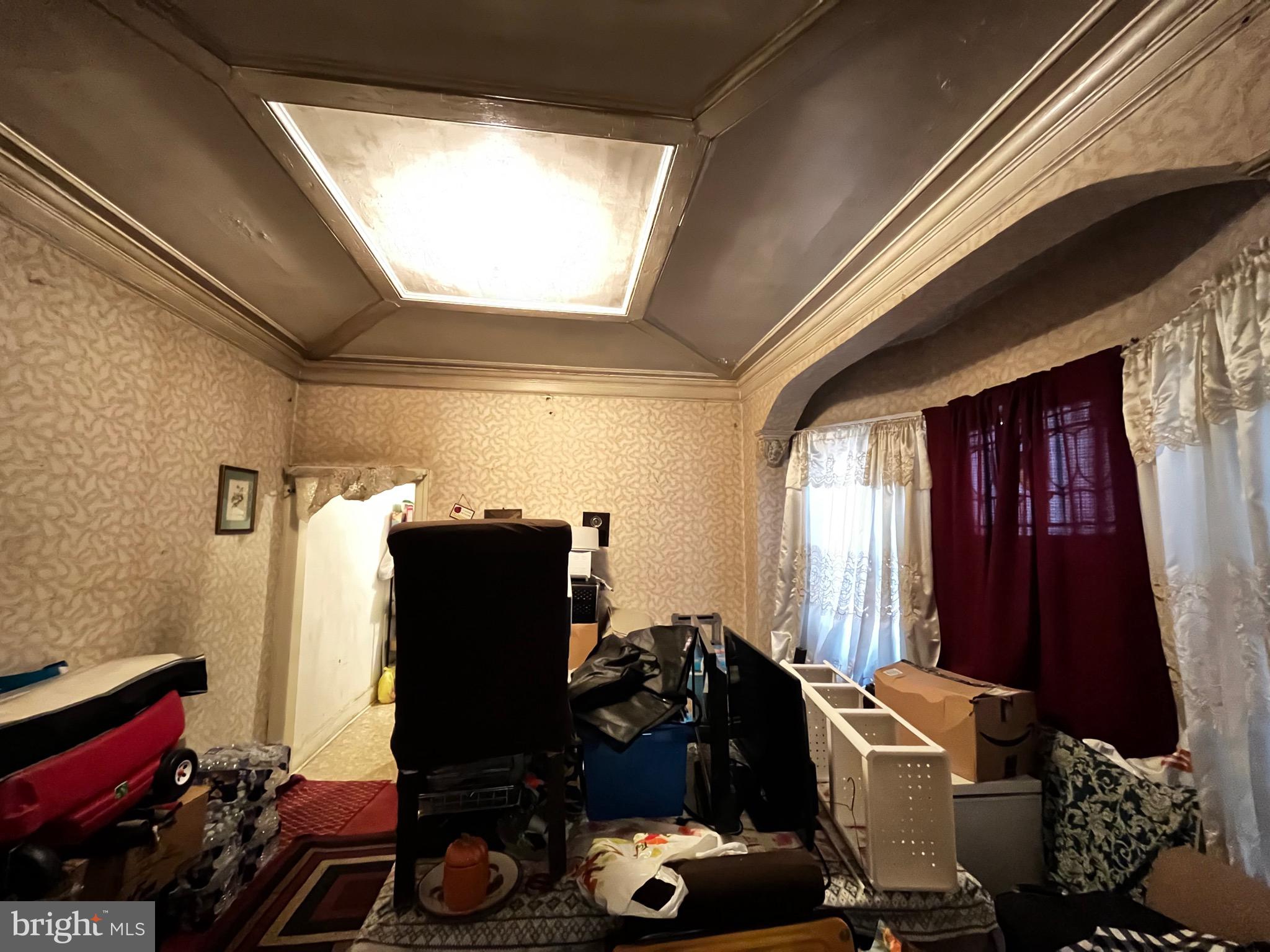 WALNUT HILL - Residential