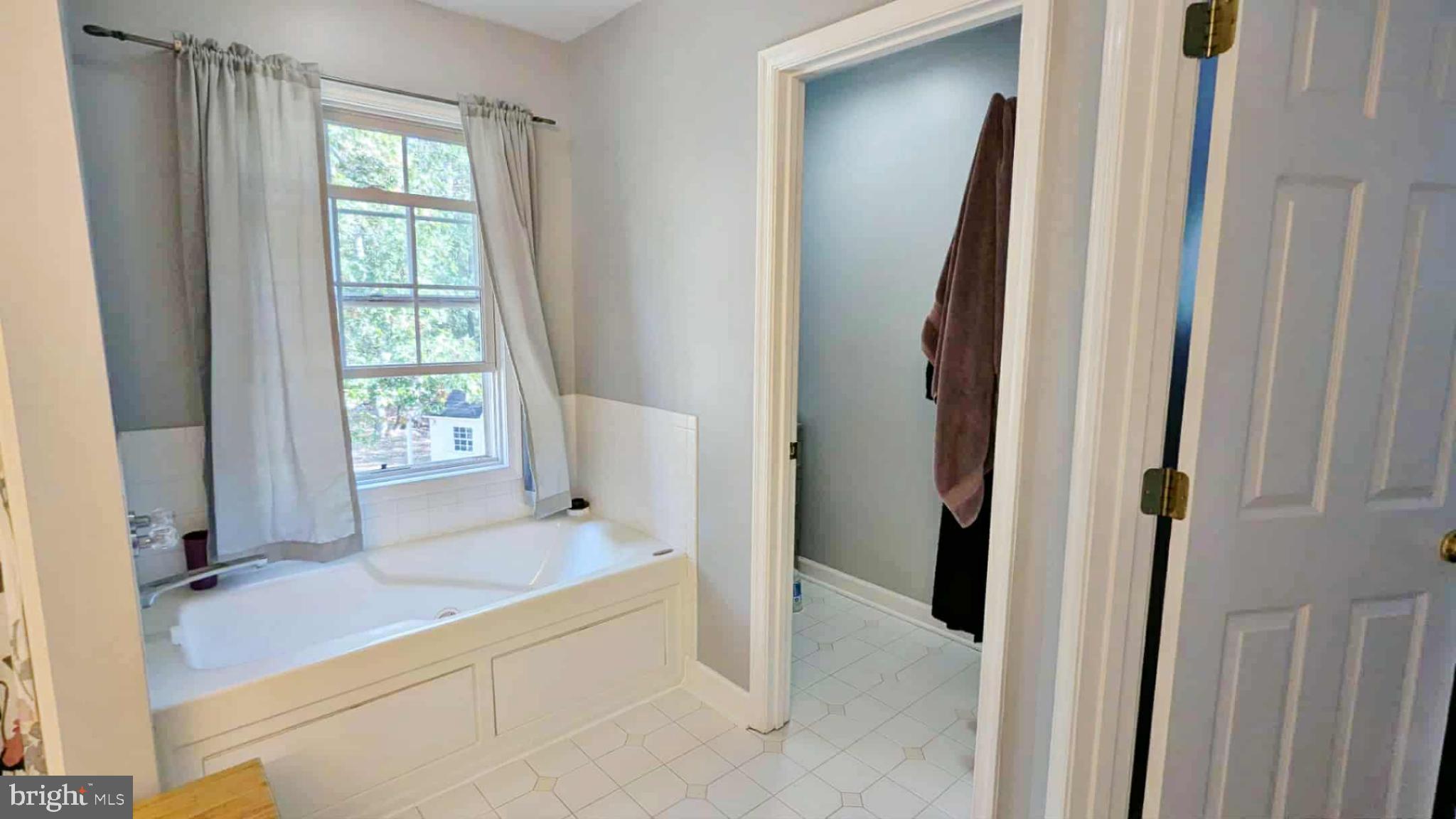 FOREST LANDING - Residential