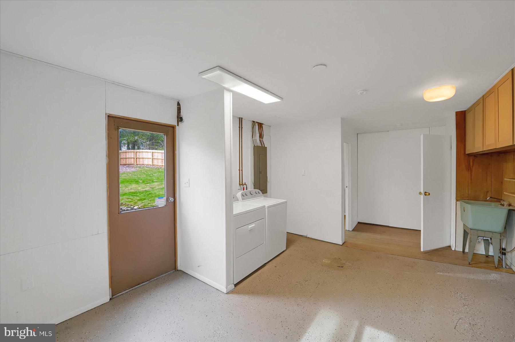 PARK FOREST VILLAGE - Residential