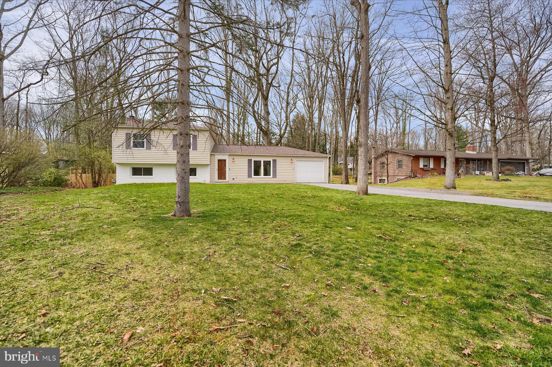 PARK FOREST VILLAGE - Residential