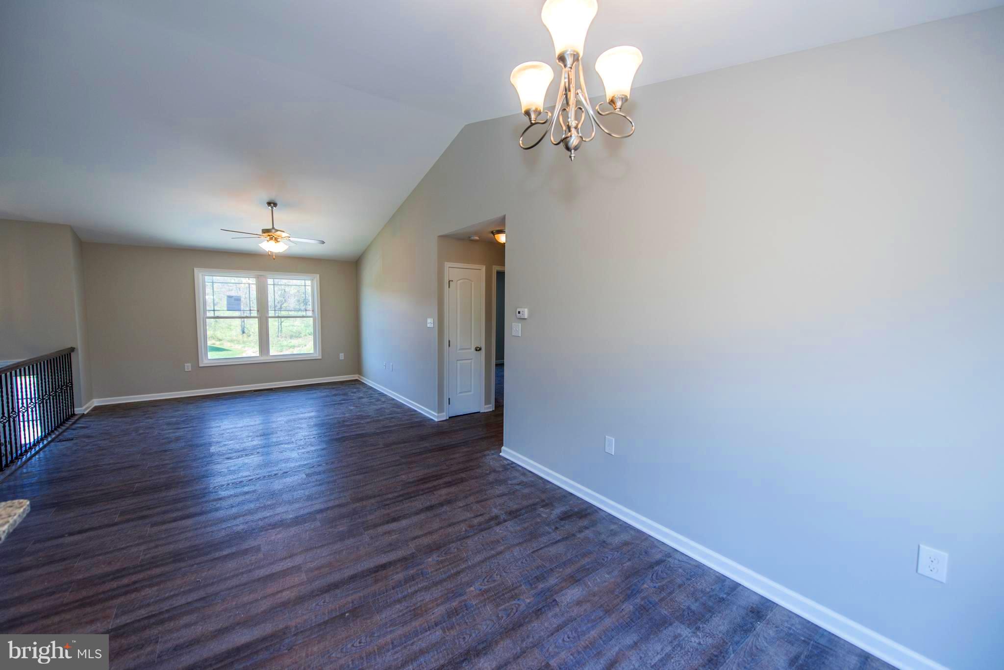 RED HILL - Residential