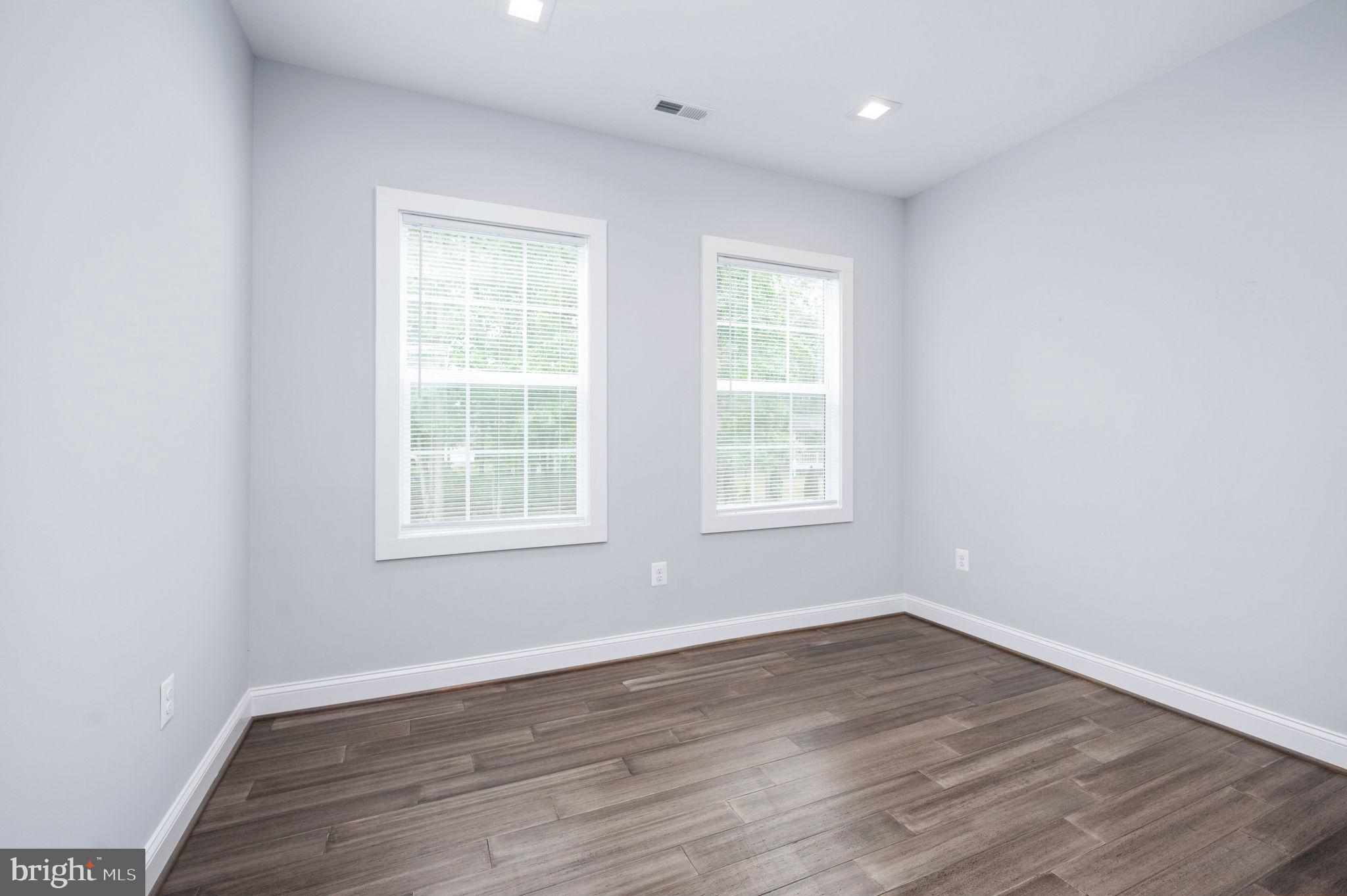 FAWN LAKE - Residential Lease