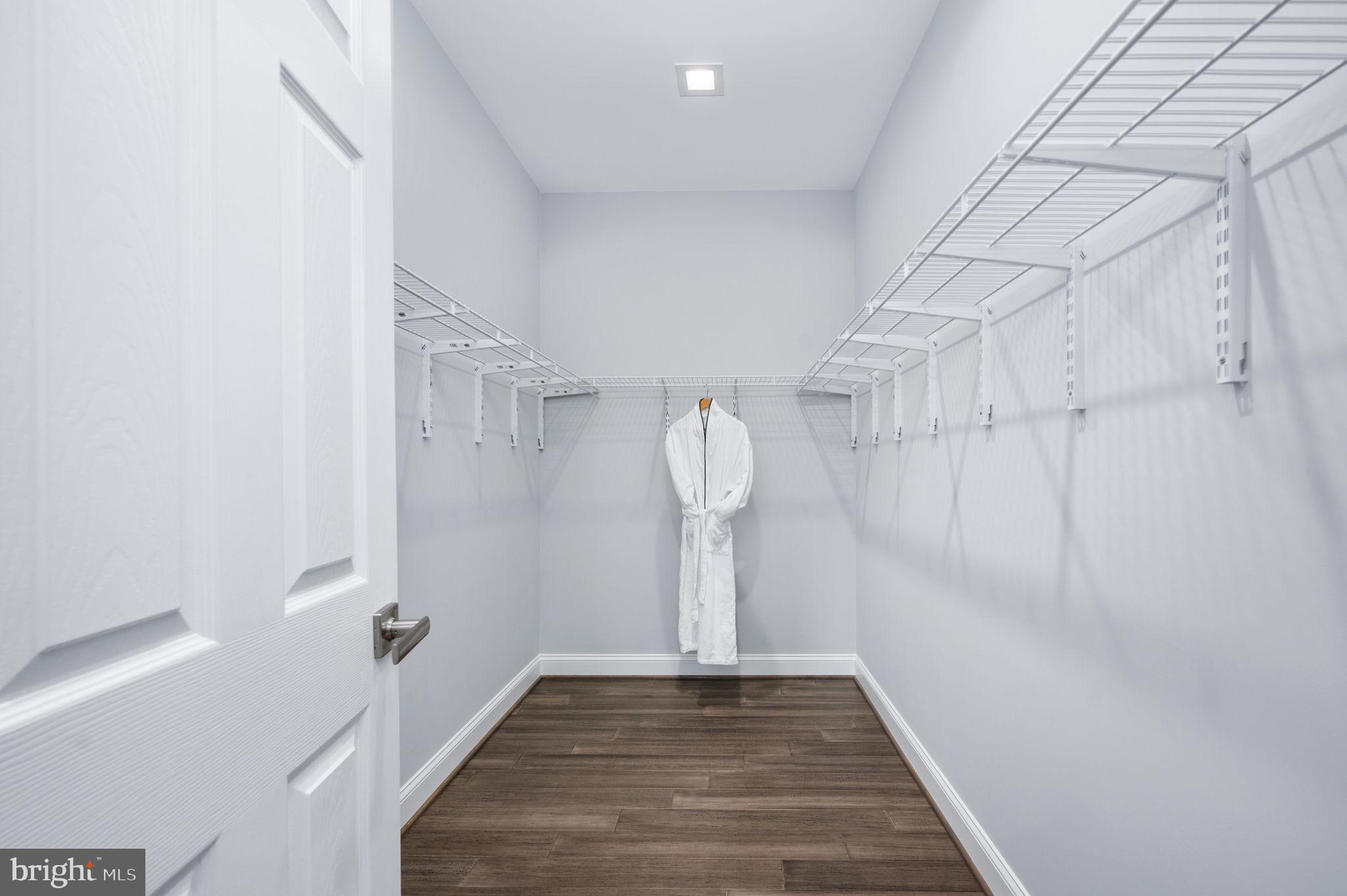 FAWN LAKE - Residential Lease