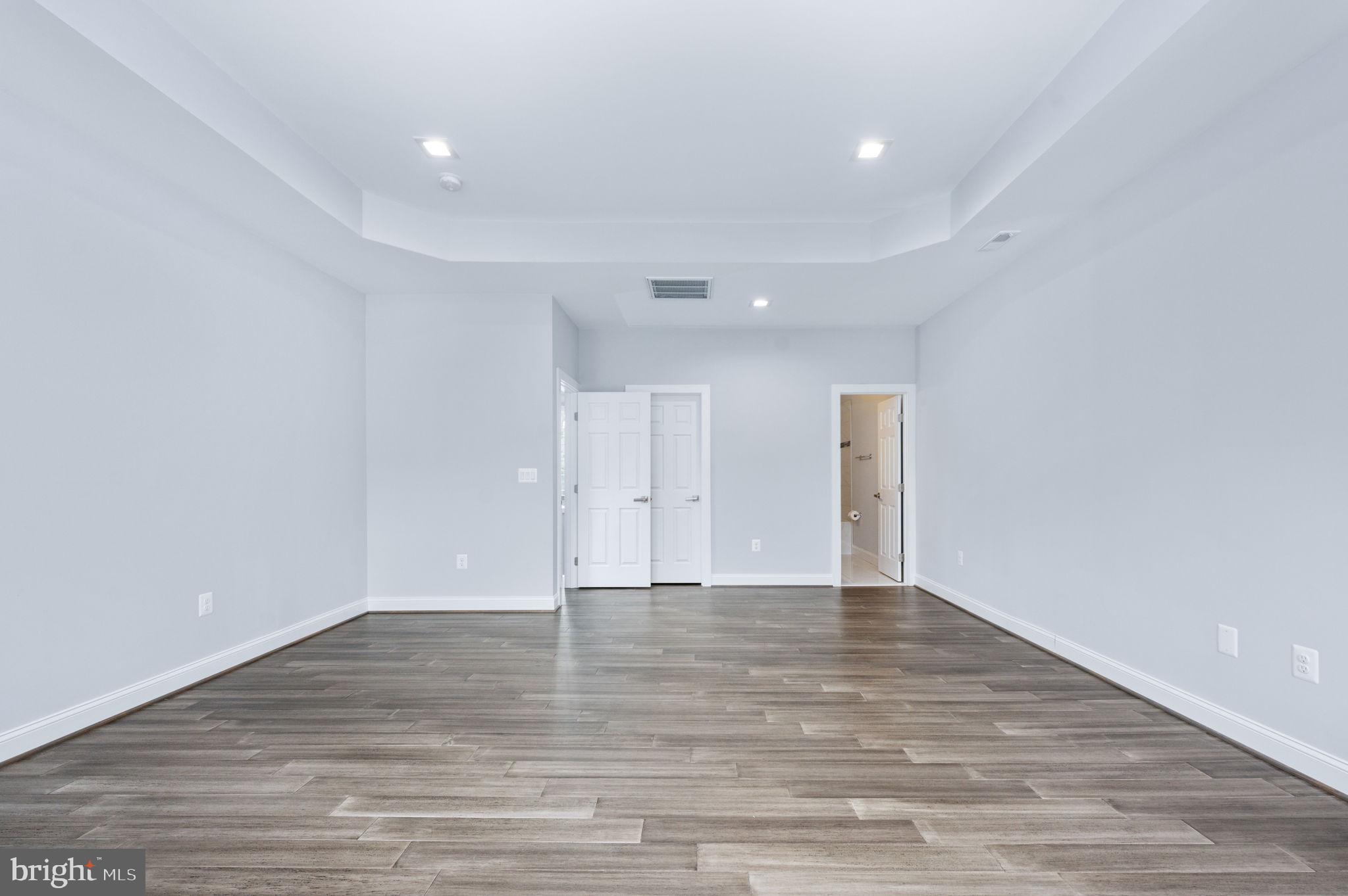 FAWN LAKE - Residential Lease