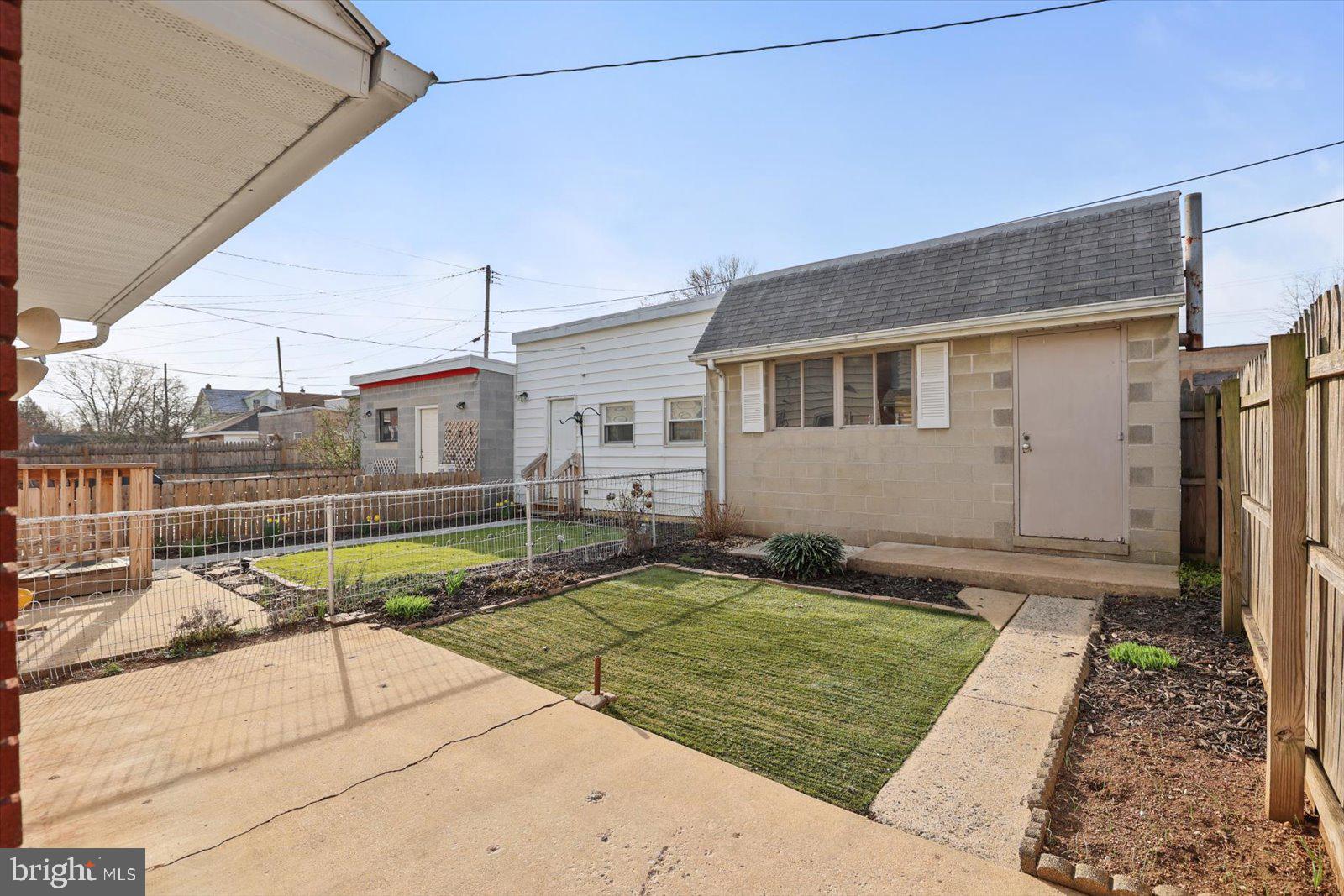 WEST YORK BORO - Residential