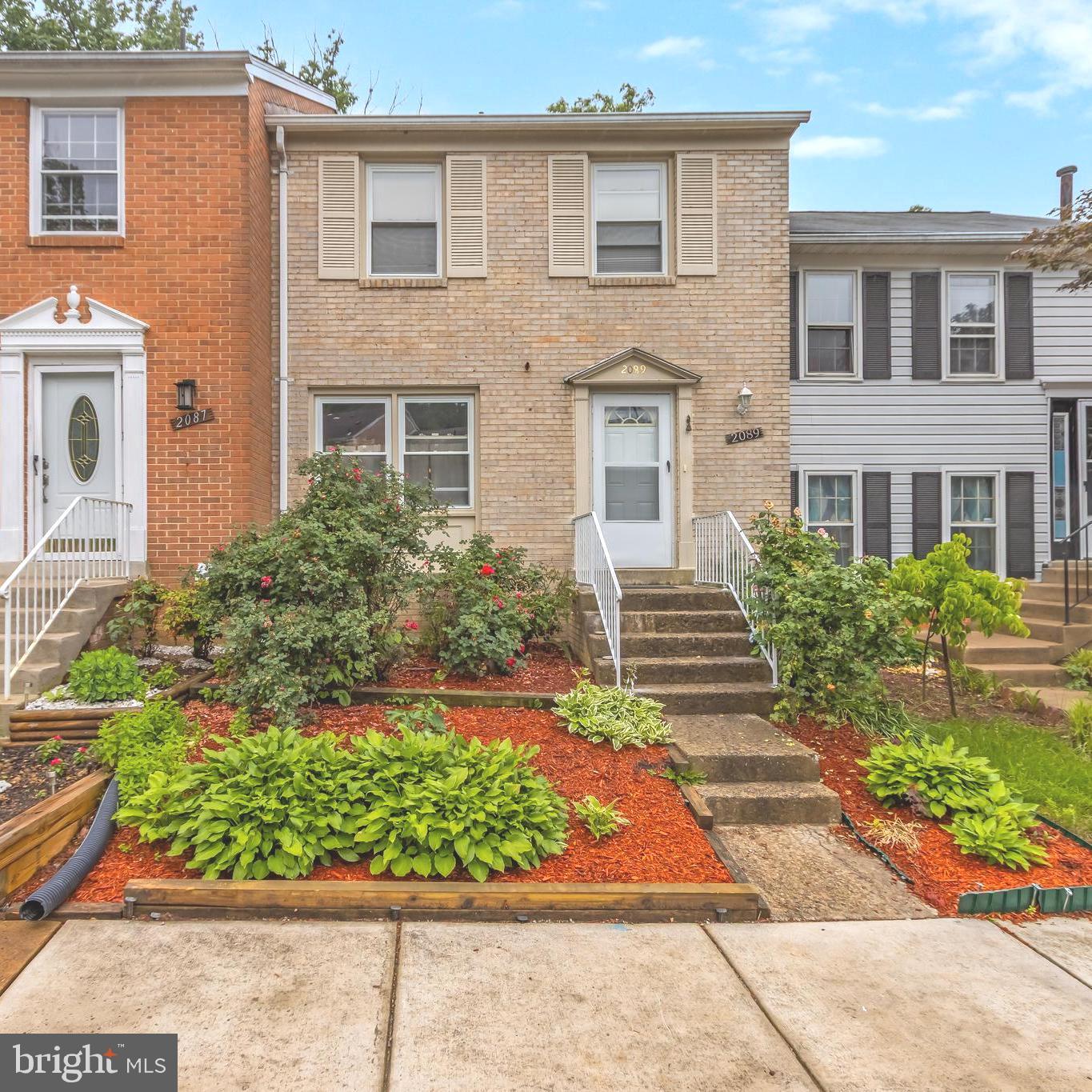 THOUSAND OAKS - Residential