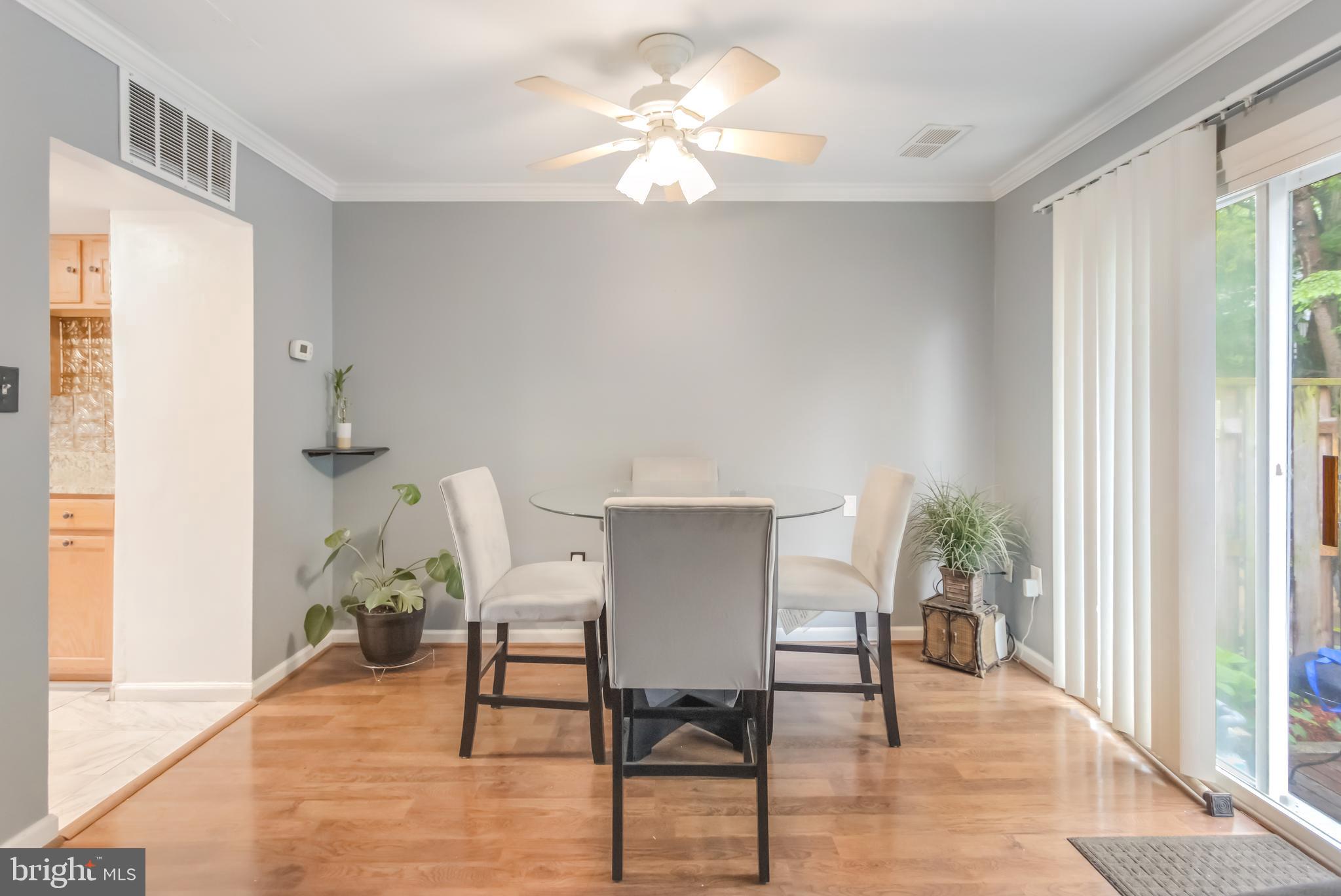 THOUSAND OAKS - Residential