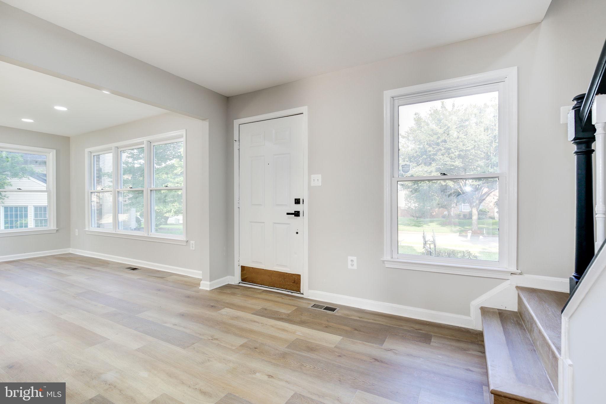 3520 GOLDEN HILL DRIVE
