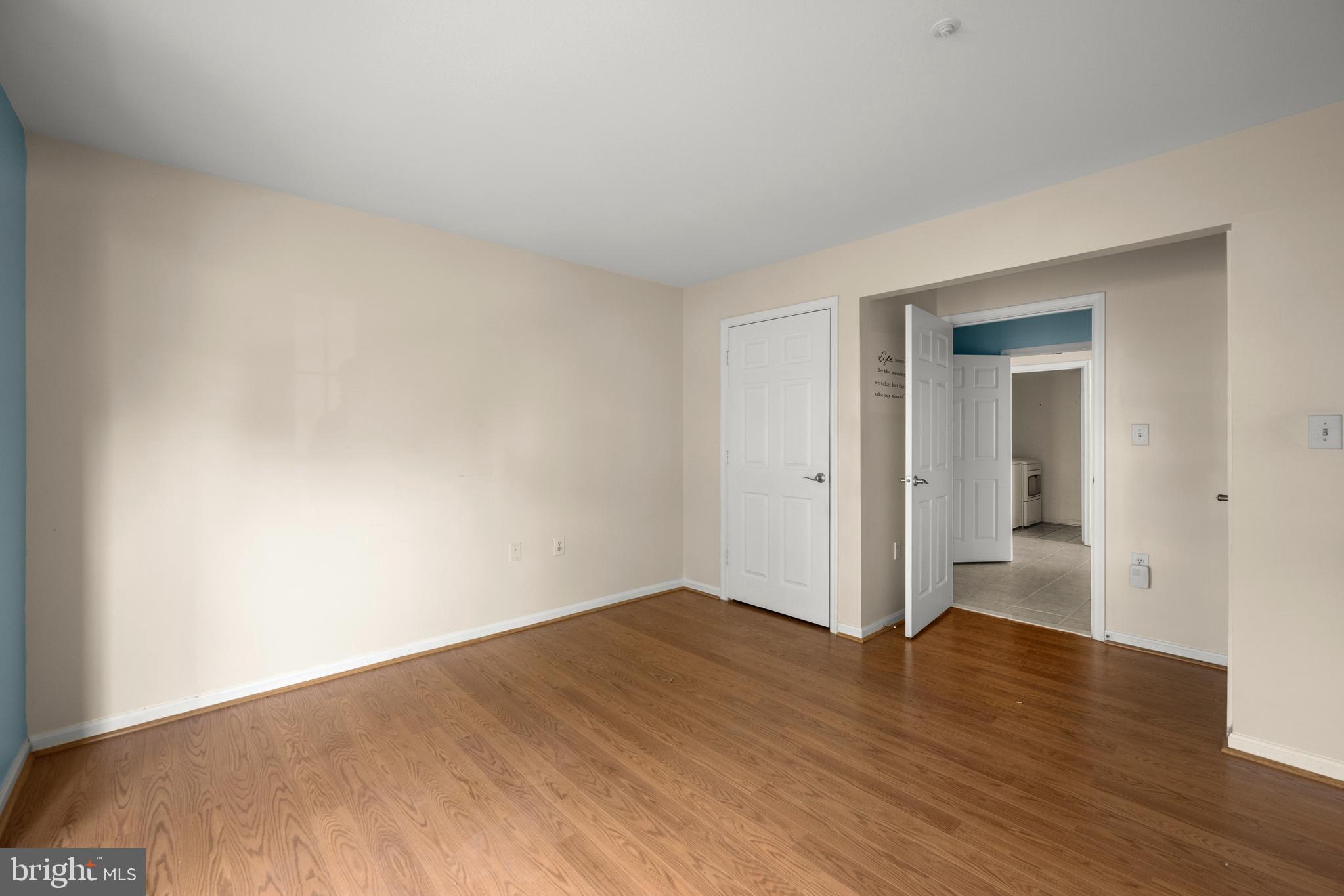 BRISTOL GREEN - Residential