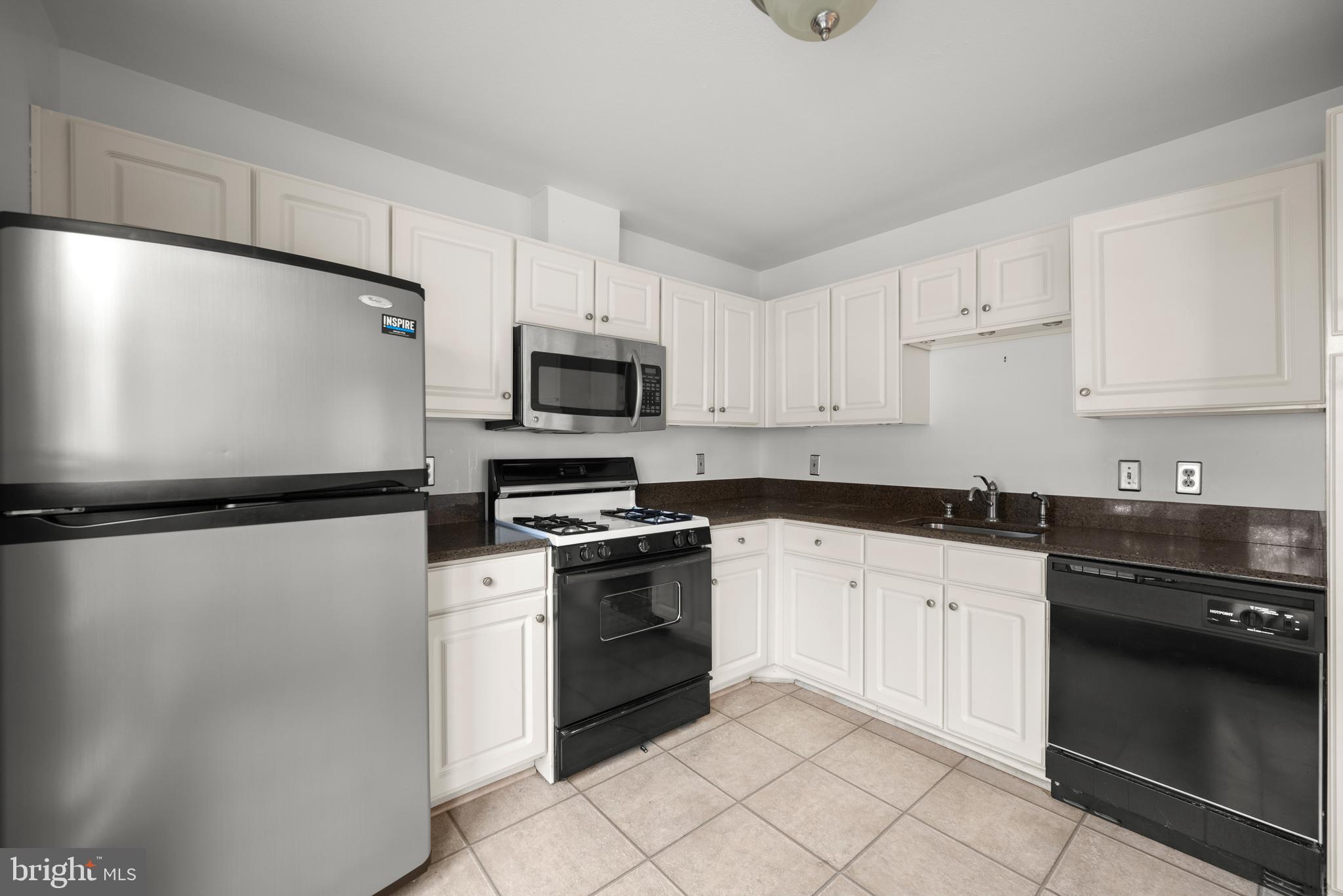 BRISTOL GREEN - Residential