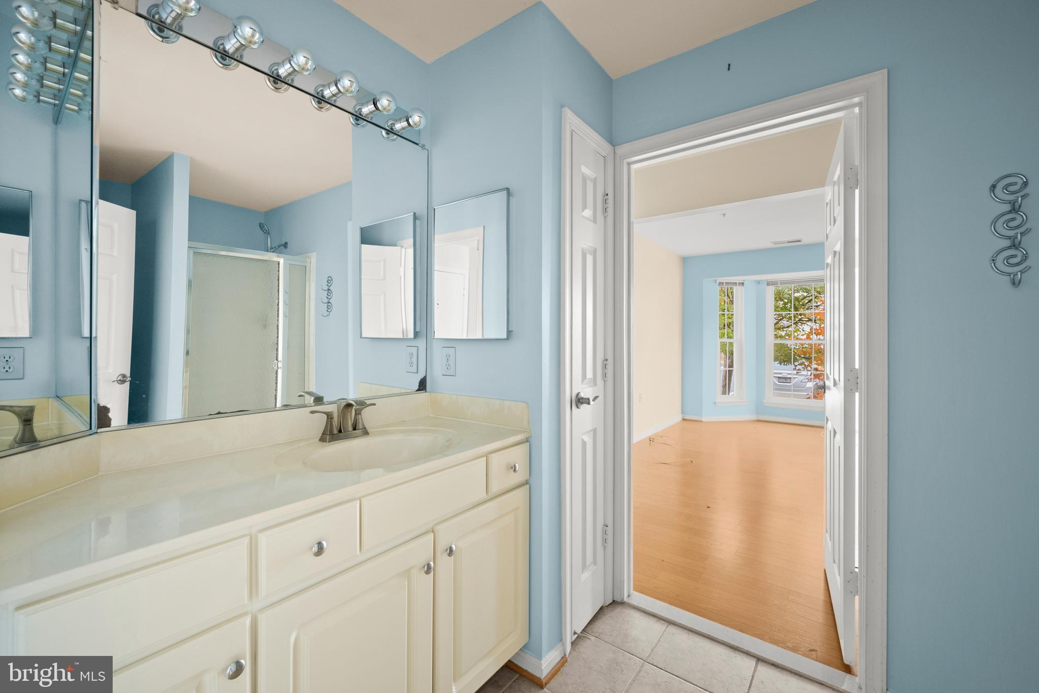 BRISTOL GREEN - Residential