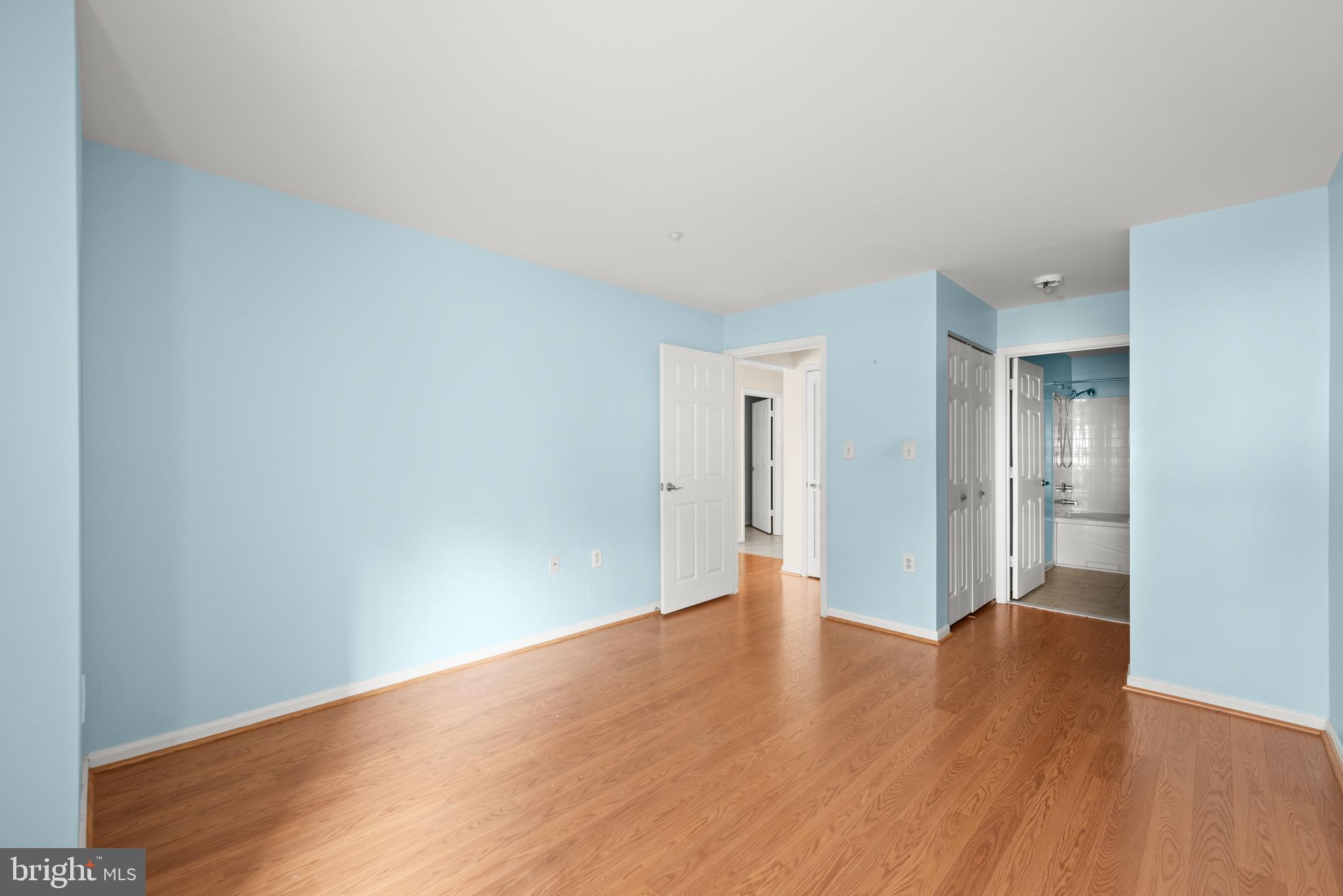 BRISTOL GREEN - Residential