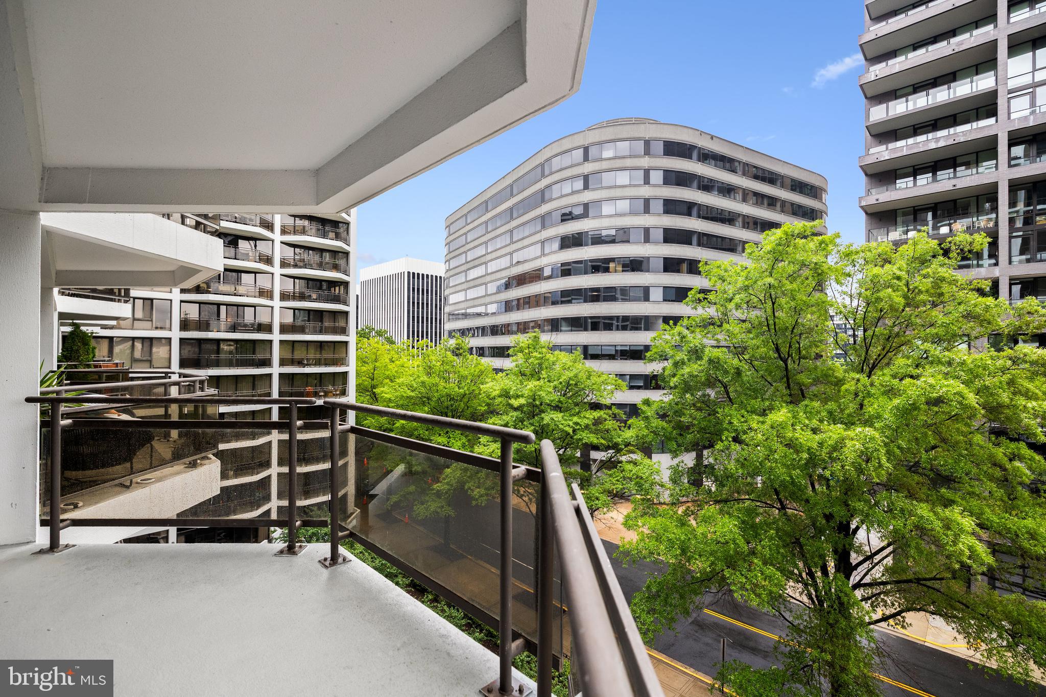 1530 KEY BOULEVARD 617