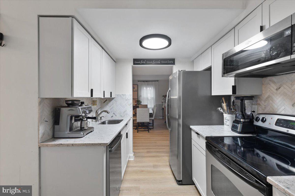 CROFTON SQUARE - Residential