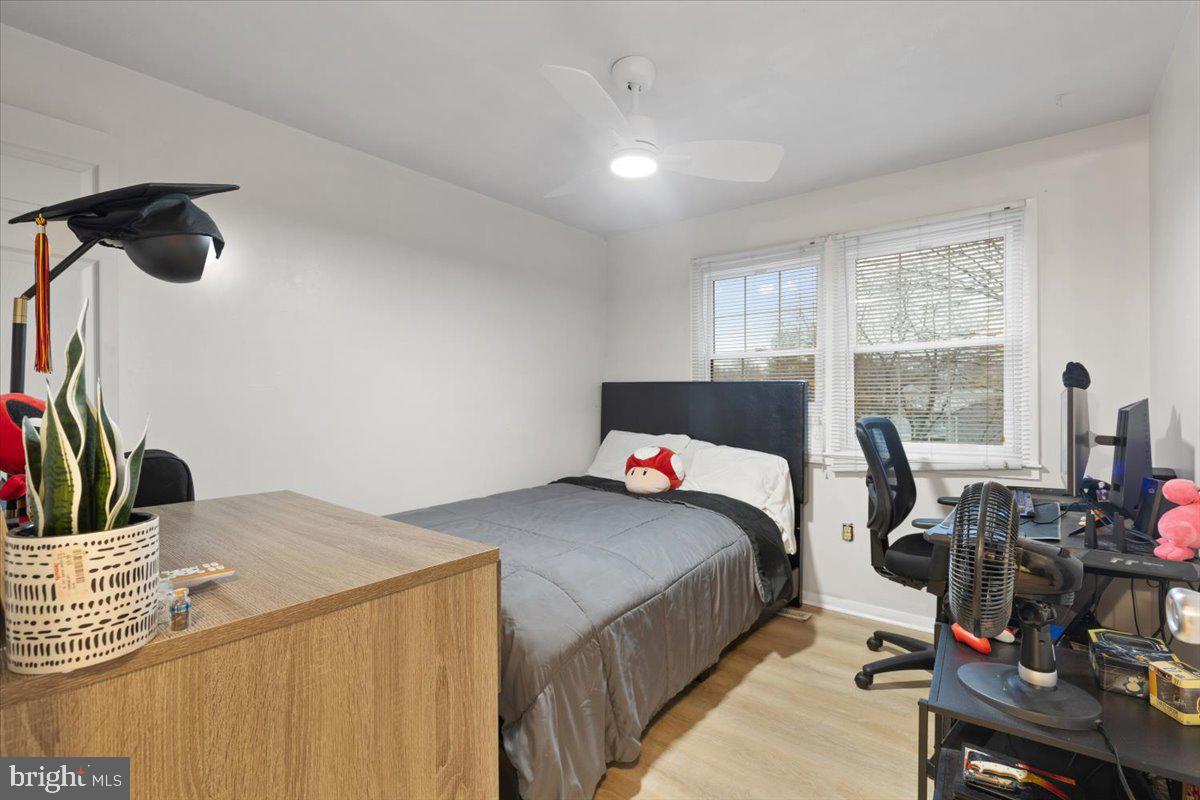 CROFTON SQUARE - Residential