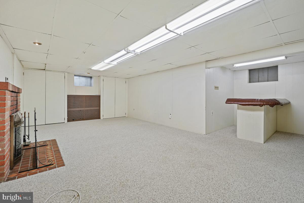 HIGHLAND VIEW - Residential