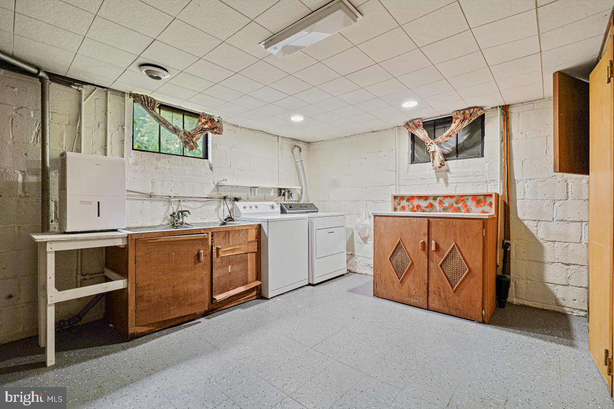 HIGHLAND VIEW - Residential