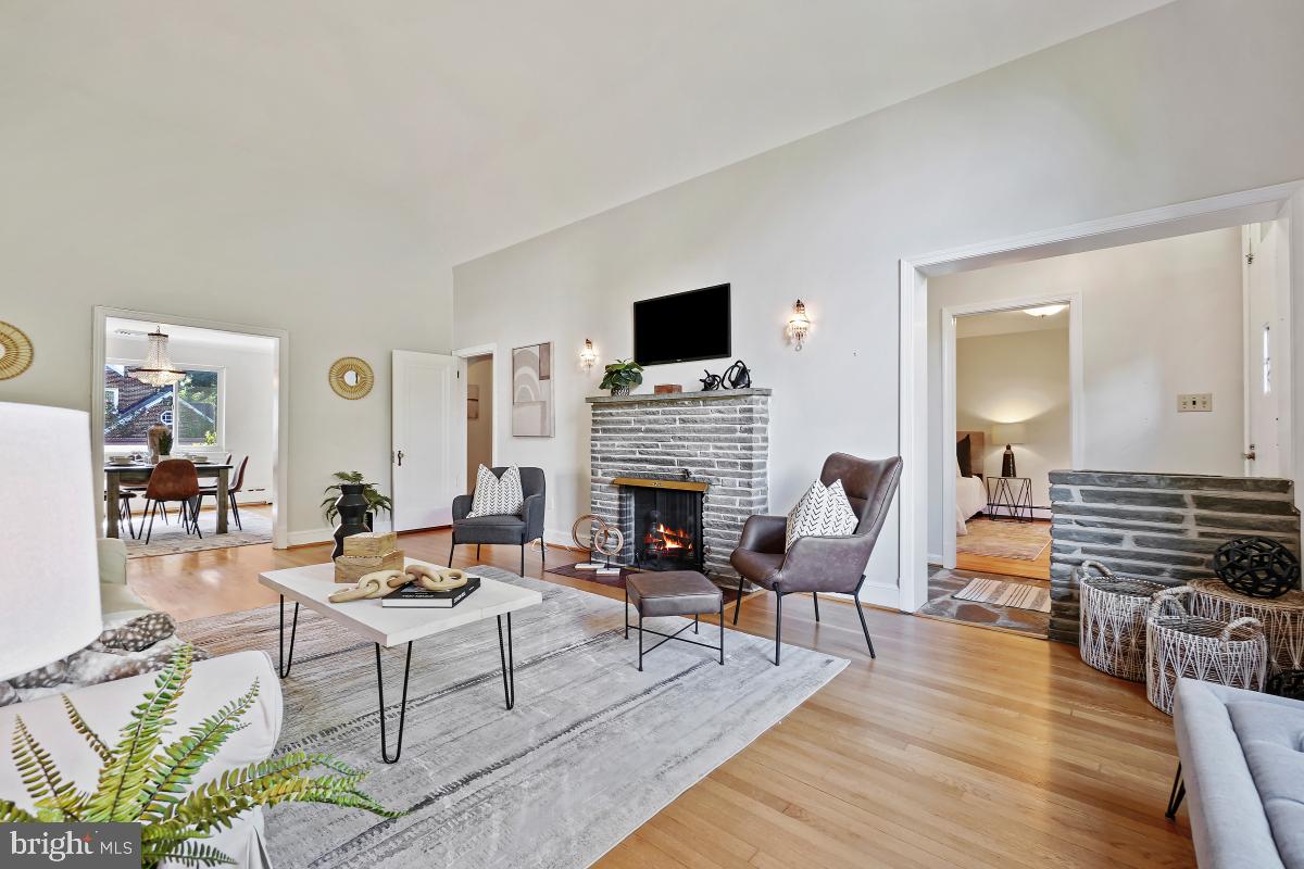 HIGHLAND VIEW - Residential