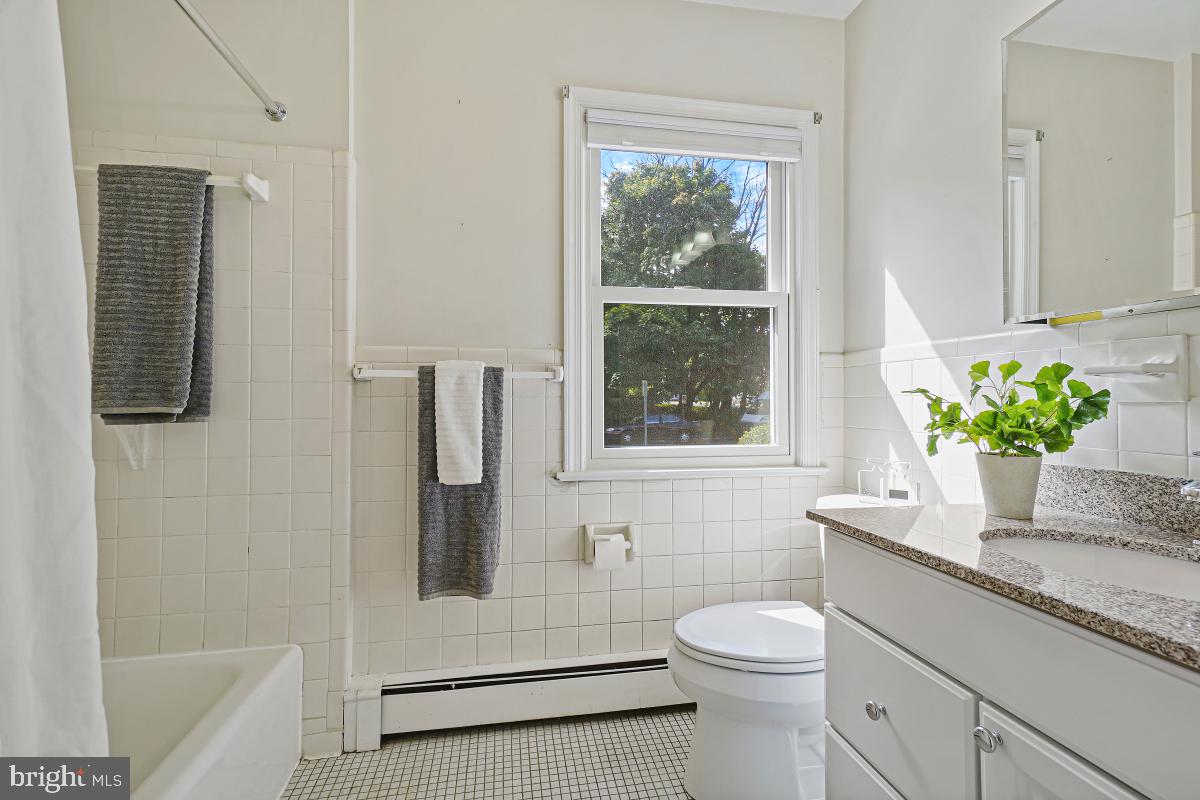 HIGHLAND VIEW - Residential