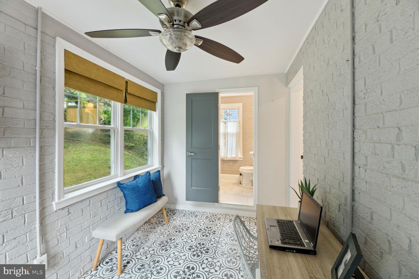 MICHIGAN PARK HILLS - Residential