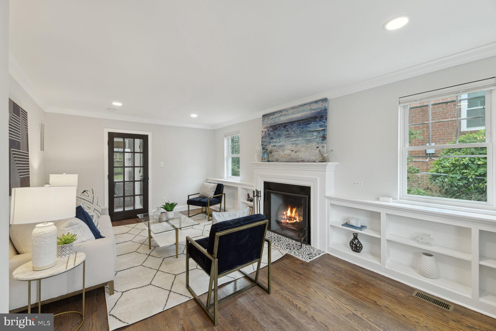 MICHIGAN PARK HILLS - Residential