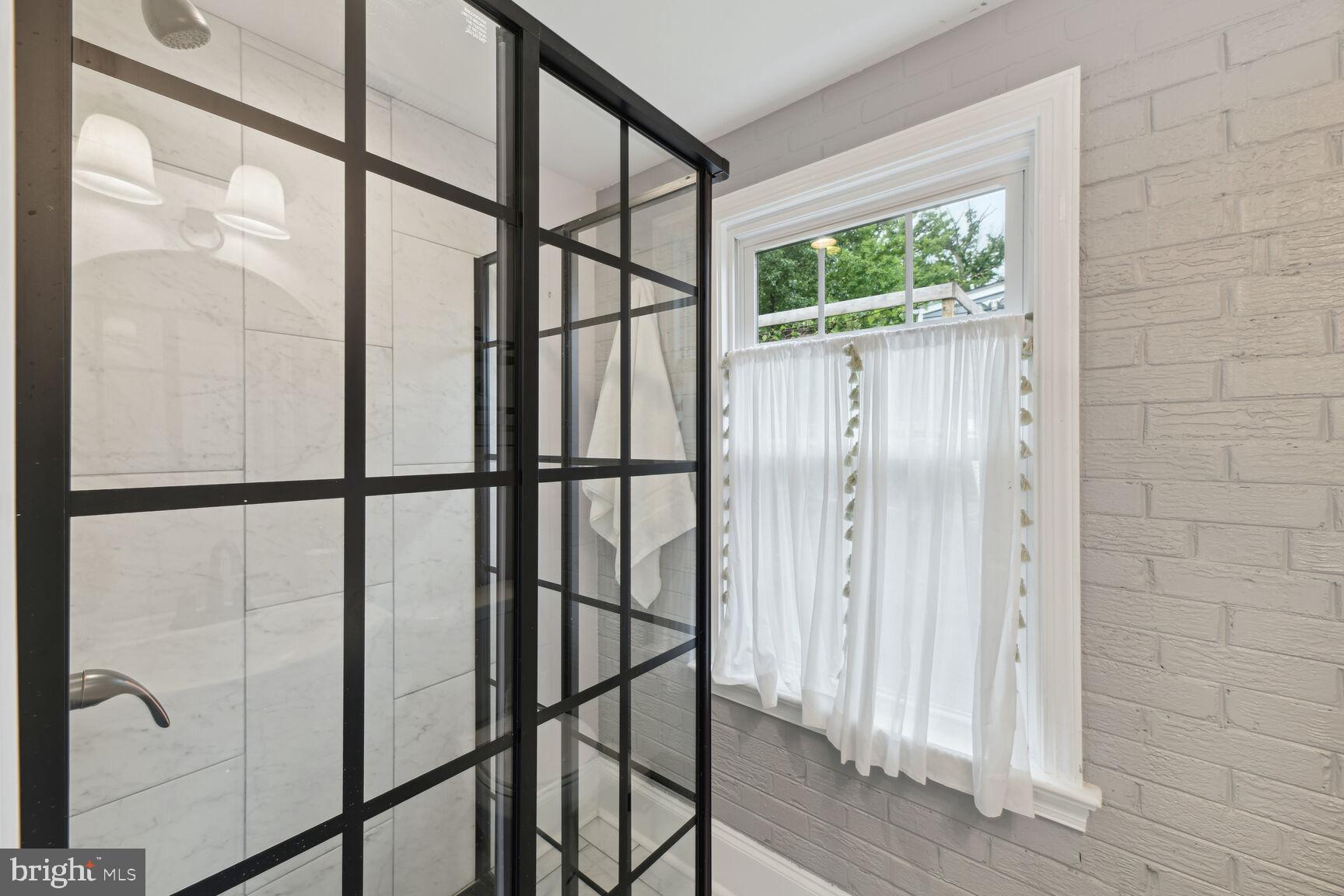 MICHIGAN PARK HILLS - Residential