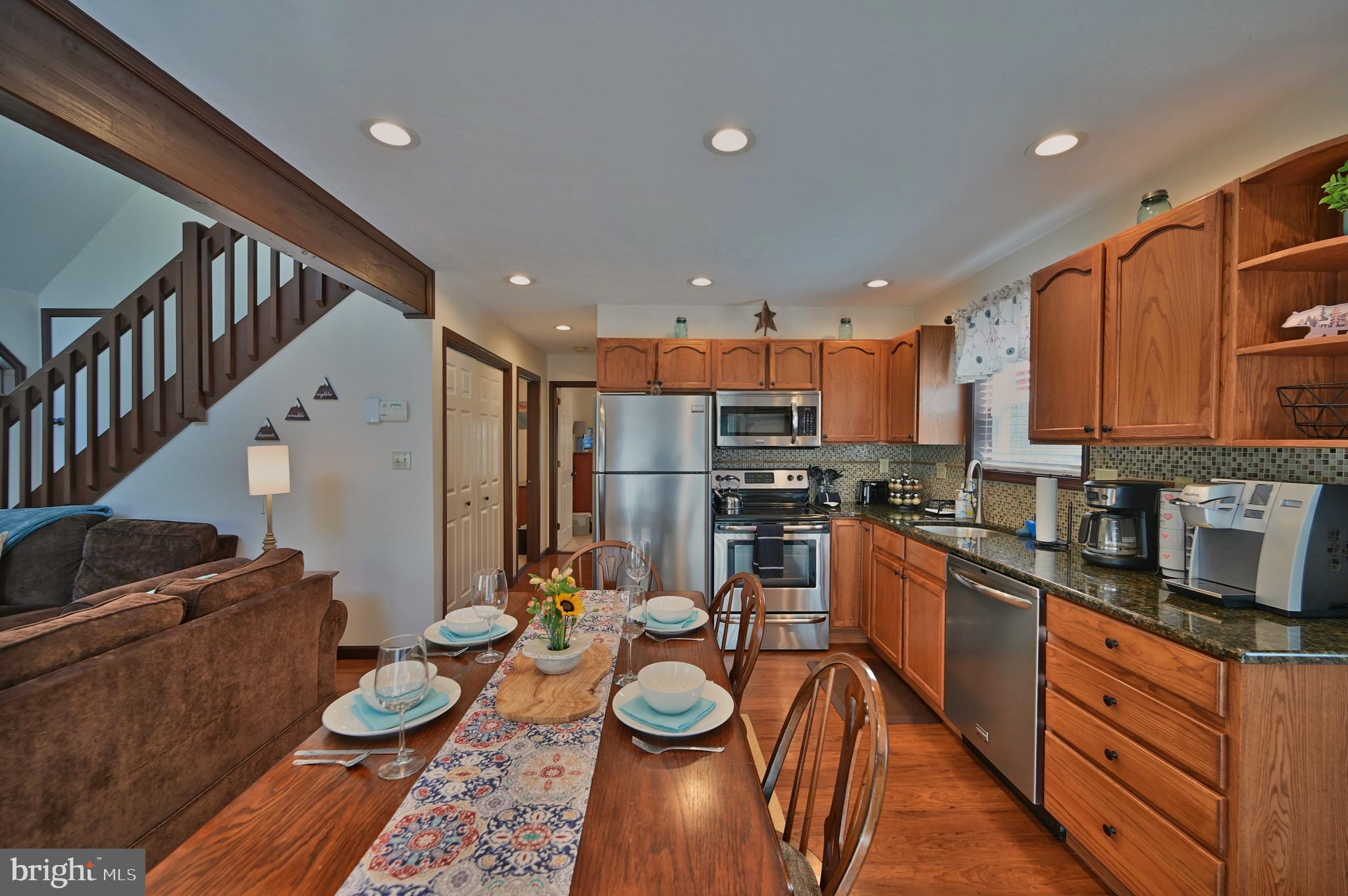 TOWAMENSING TRAILS - Residential