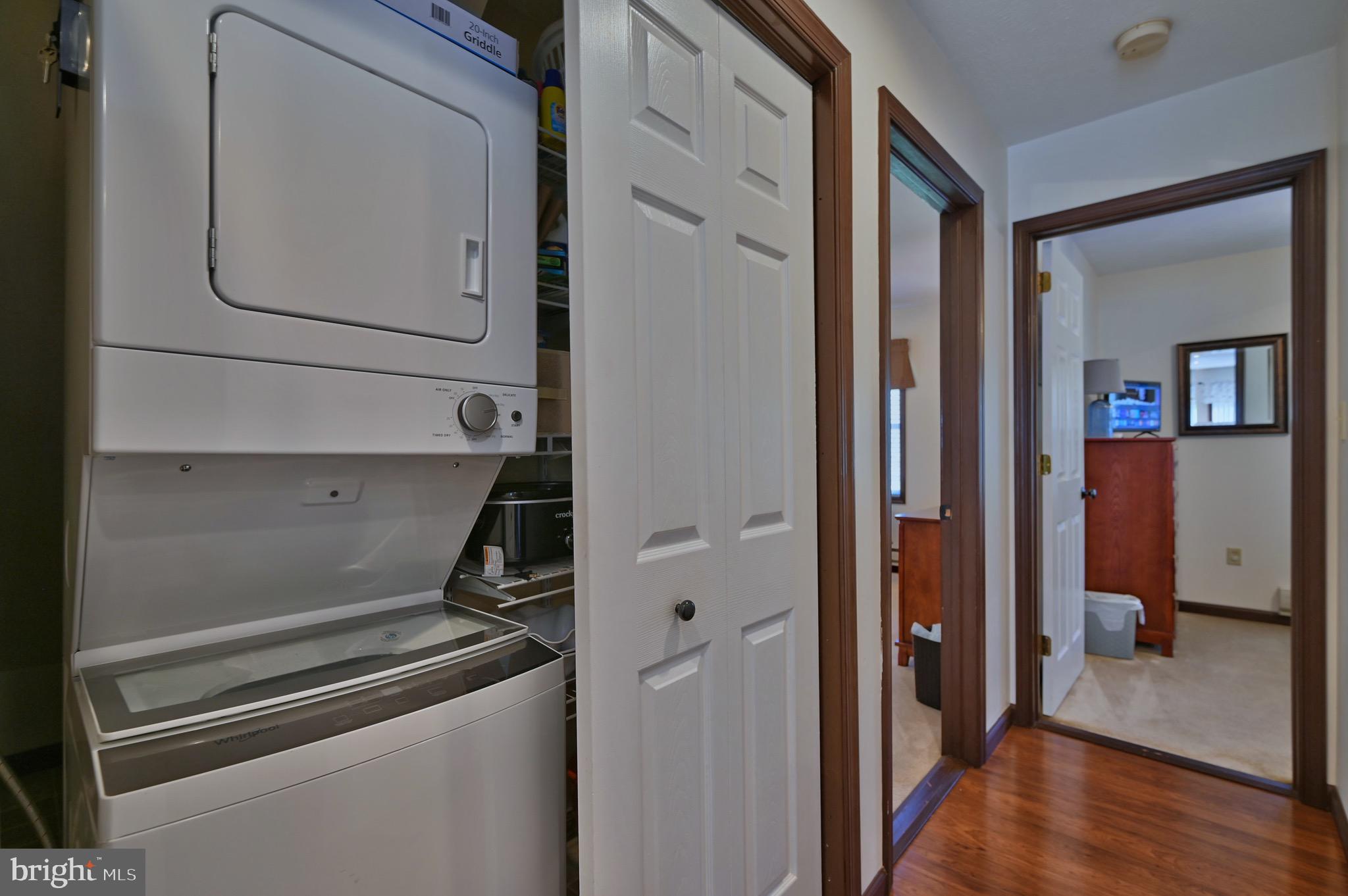 TOWAMENSING TRAILS - Residential