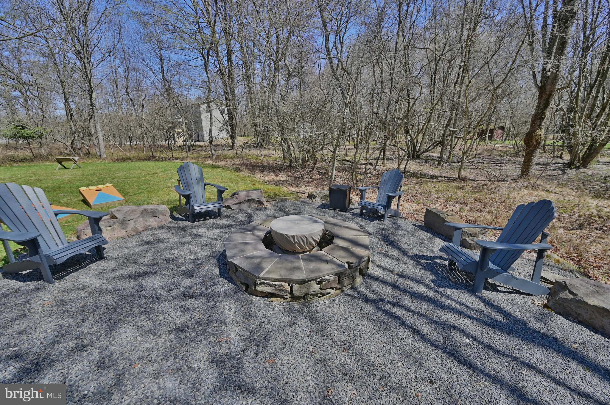 292 MCKUEN WAY