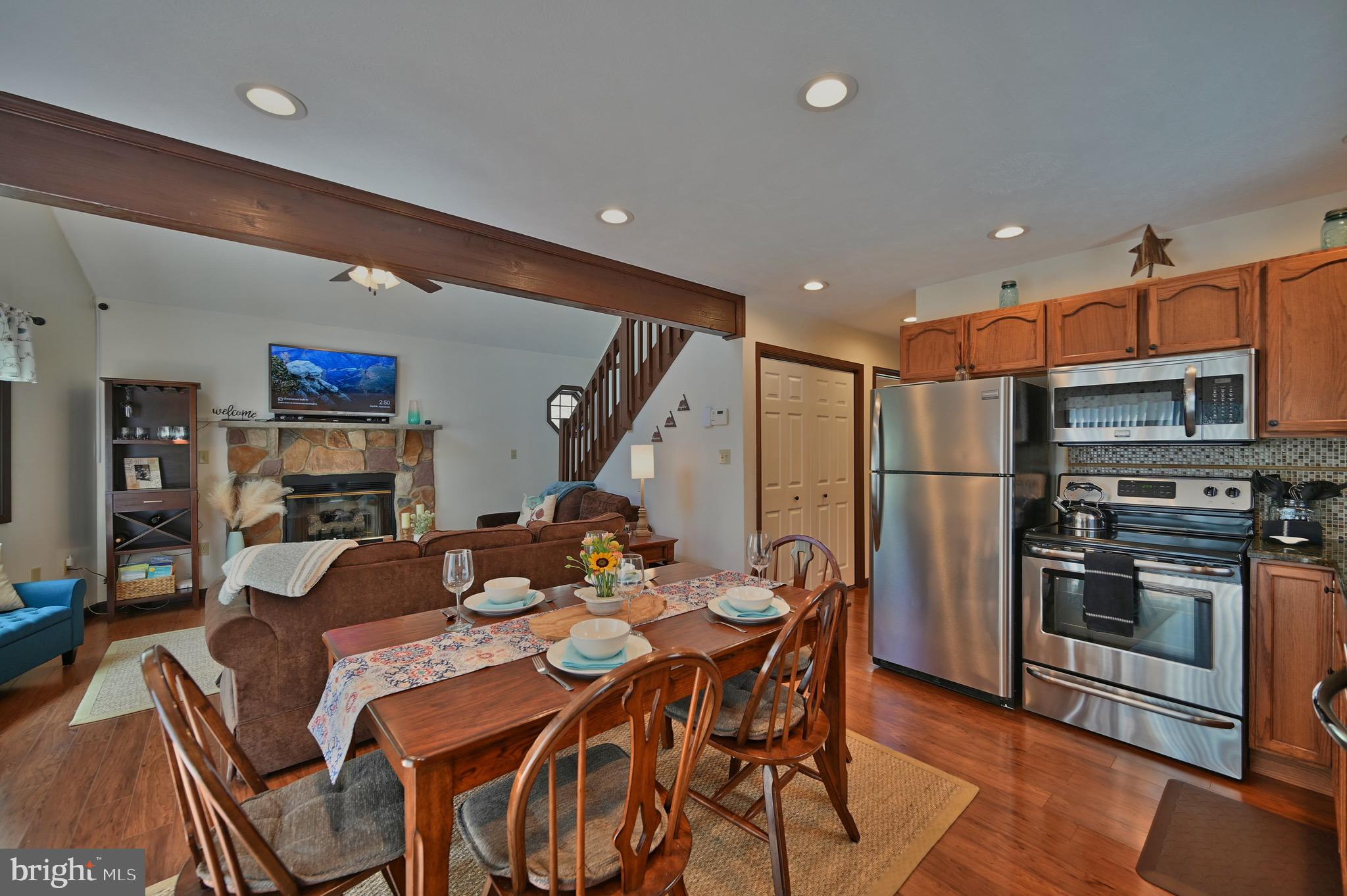 TOWAMENSING TRAILS - Residential