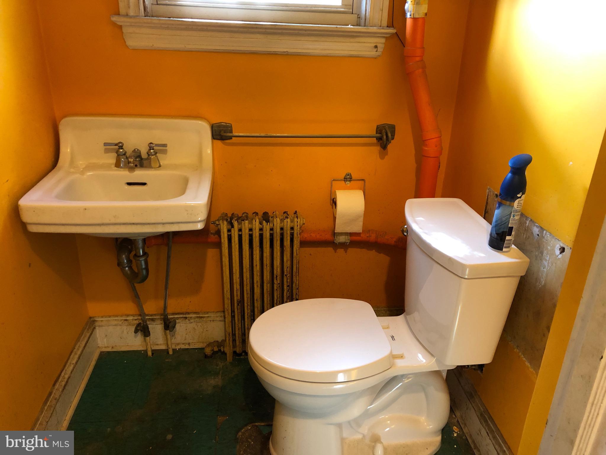 BERWYN HEIGHTS - Residential