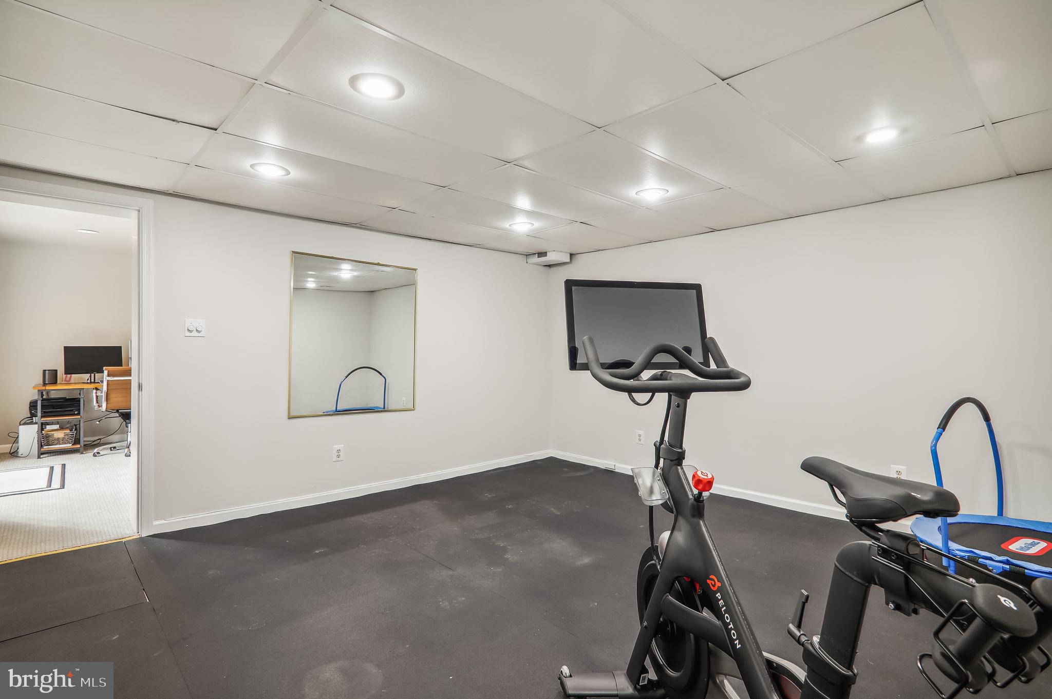 RIVERS EDGE - Residential