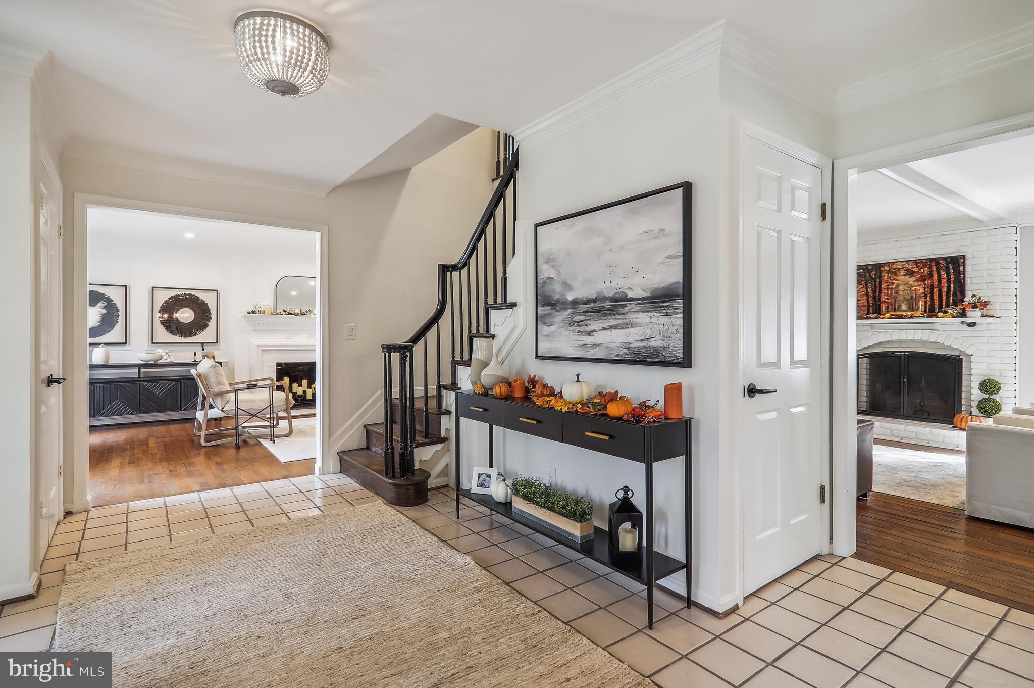 RIVERS EDGE - Residential