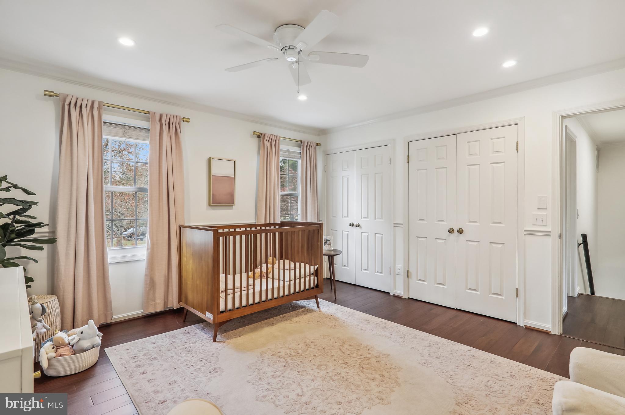 RIVERS EDGE - Residential