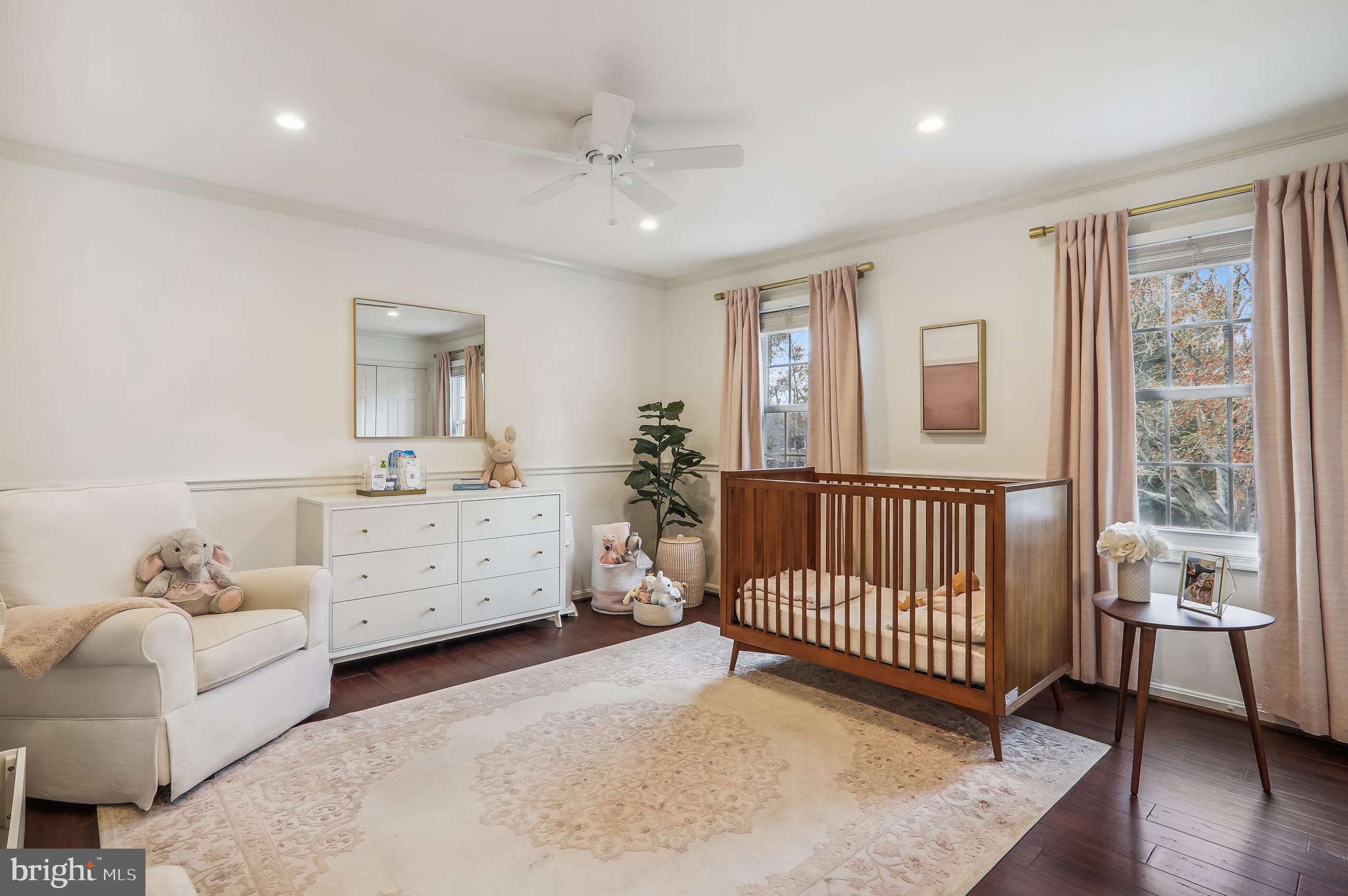 RIVERS EDGE - Residential