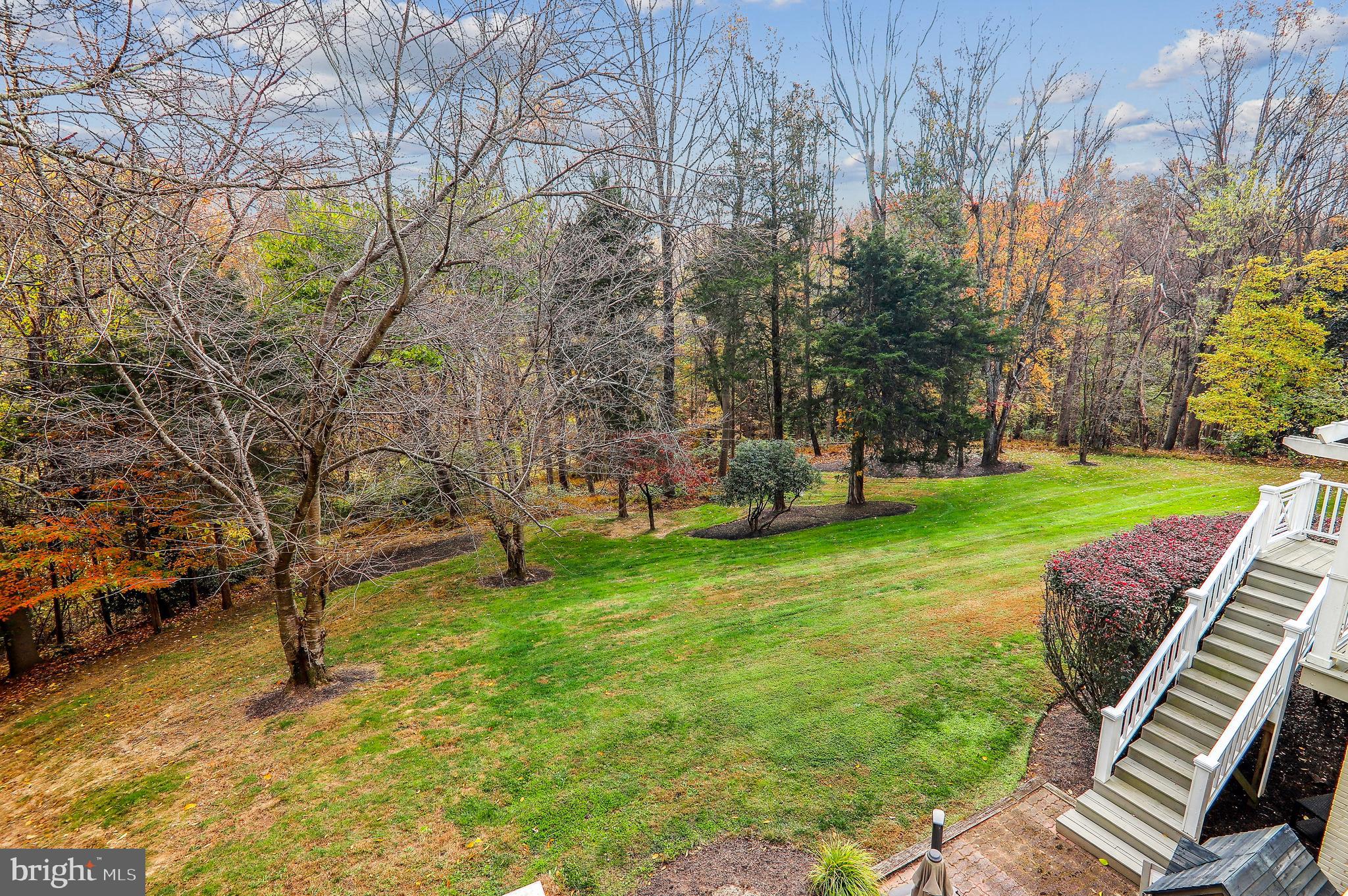 RIVERS EDGE - Residential