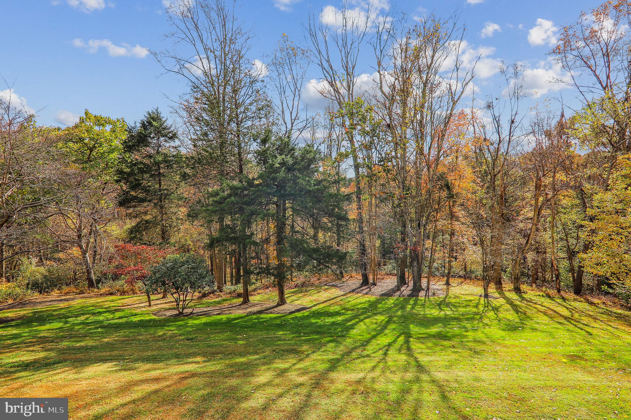 RIVERS EDGE - Residential