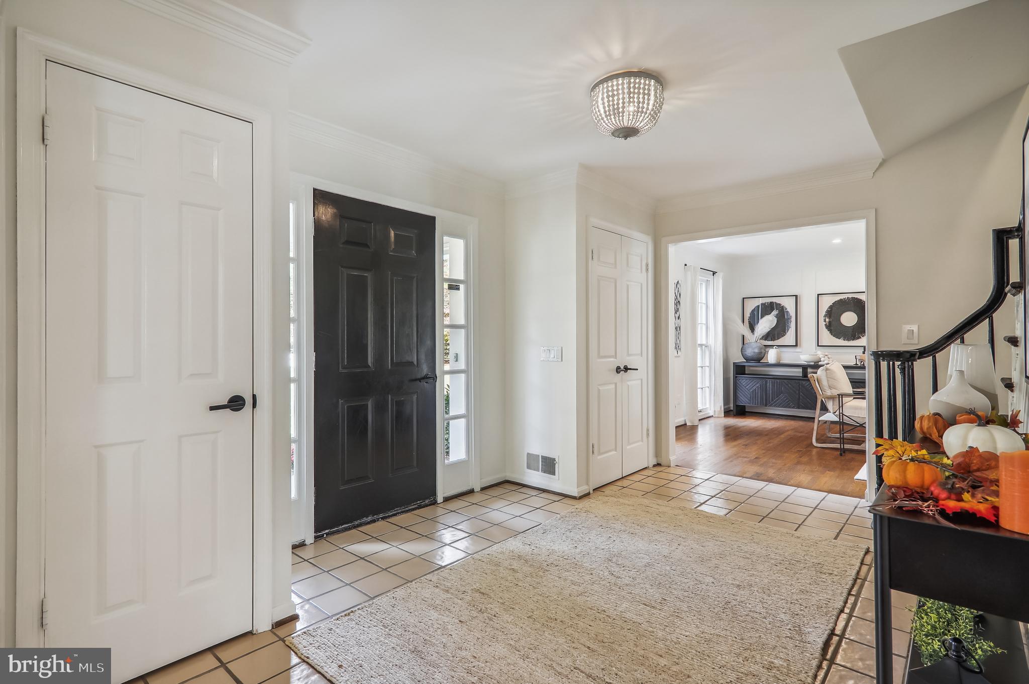 RIVERS EDGE - Residential